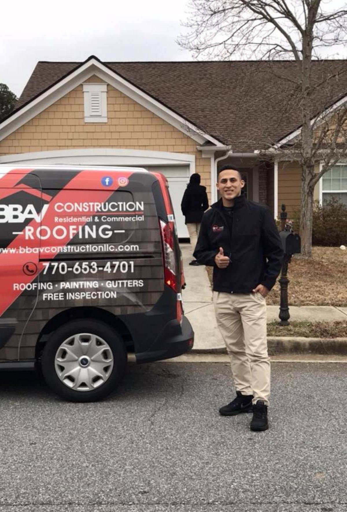 Exjugadores de Honduras que salen adelante en EE UU mediante la construcción