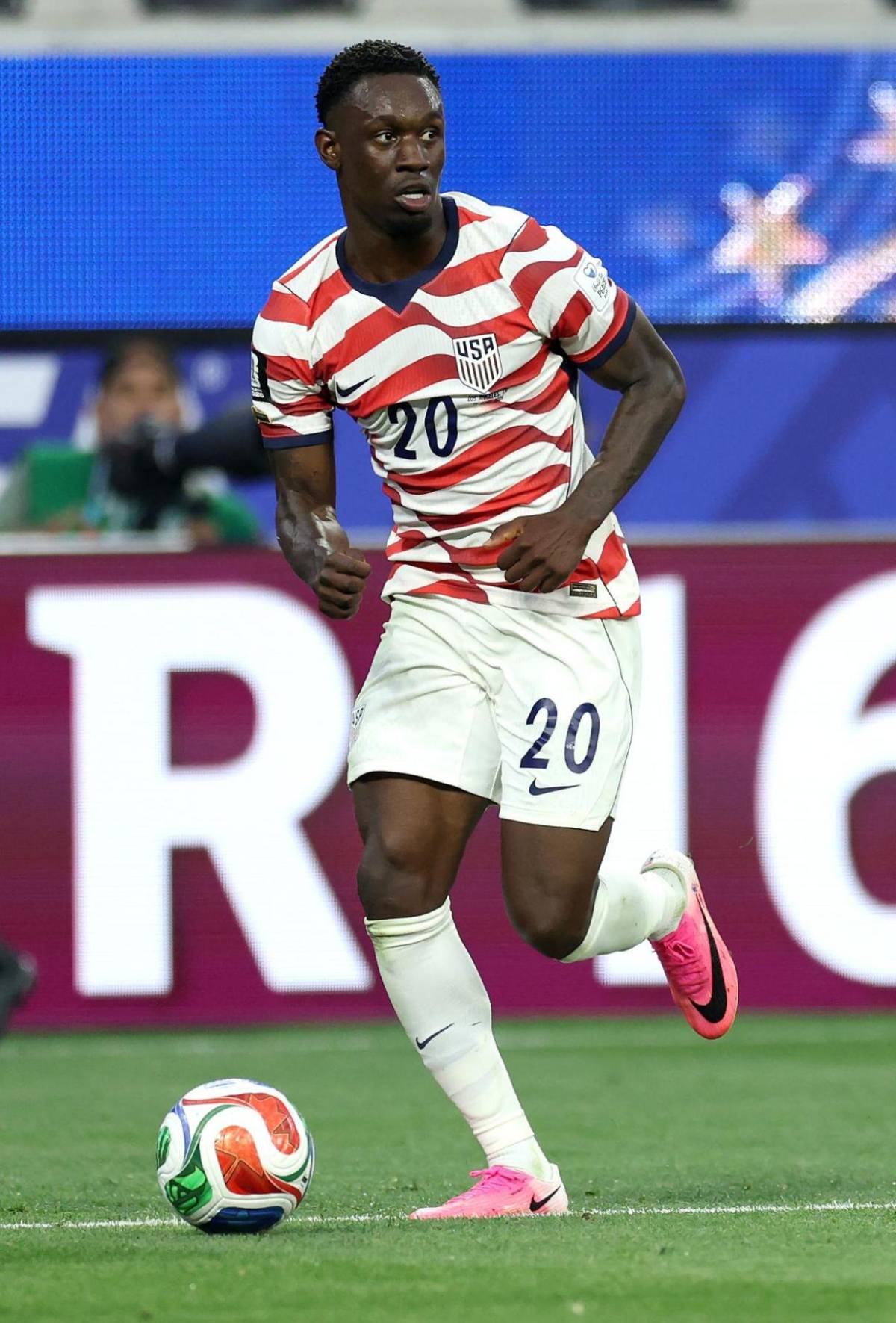 La increíble historia de Balogun, goleador de USA: ¡Nació en Brooklyn por culpa de una aerolínea!