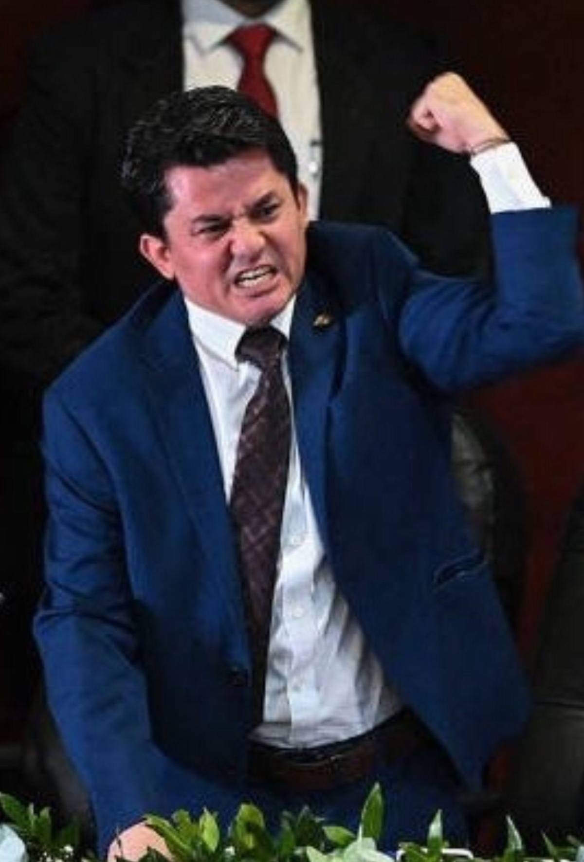 ¿Quiénes son los exmiembros de la Comisión Permanente con requerimiento fiscal?