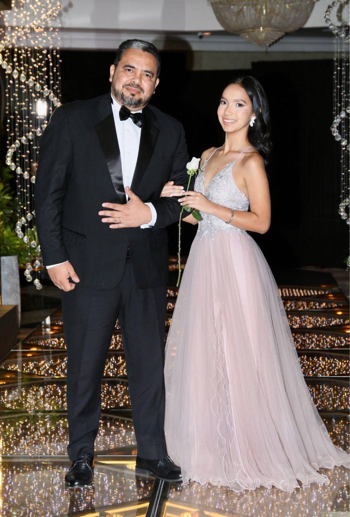 Padres y seniors, juntos en la Prom Night 2026 de Dowal School
