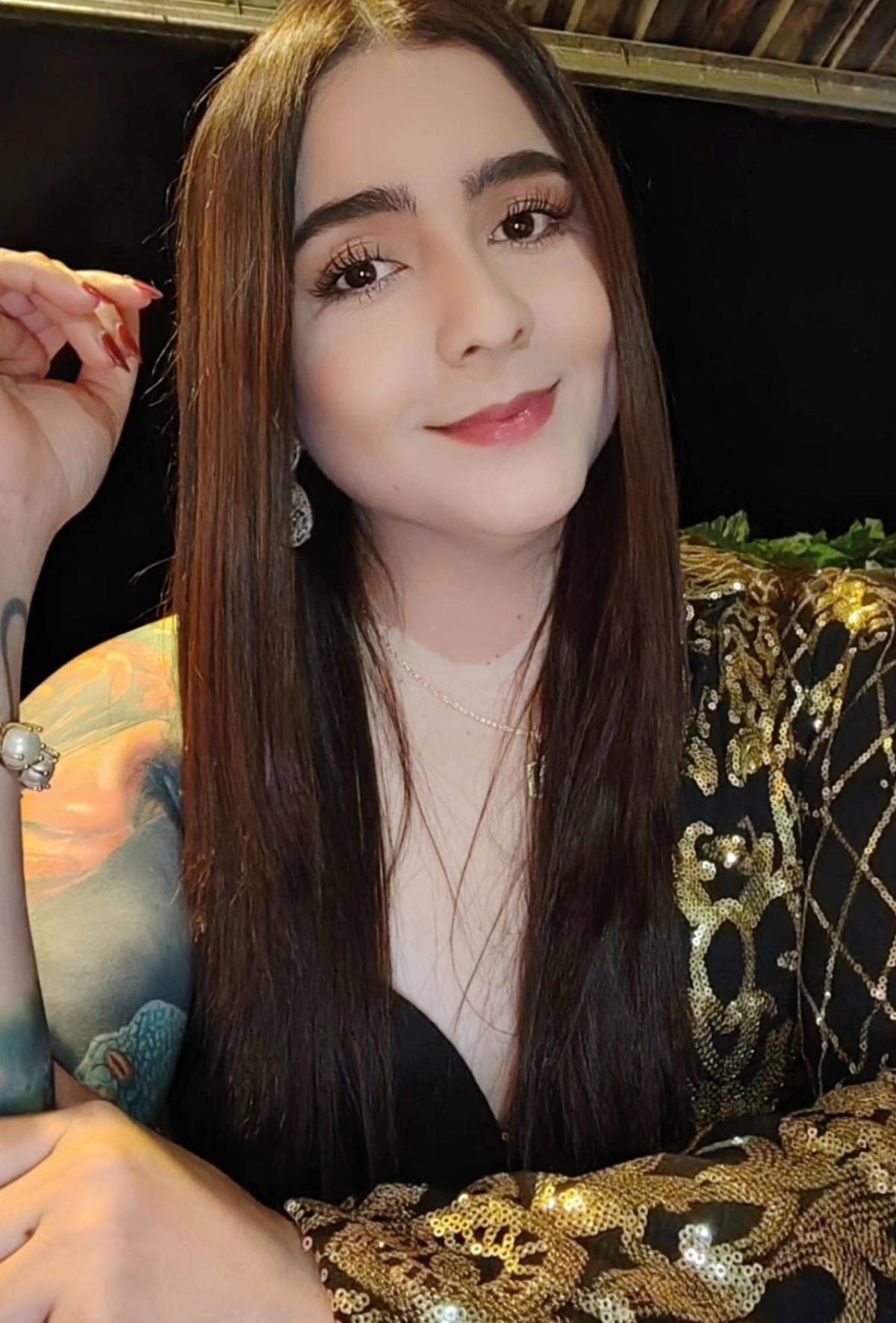 ¿Quién es Lucy Guerrero, la guapa candidata tatuada que rompe tabúes y está llegando al CN?