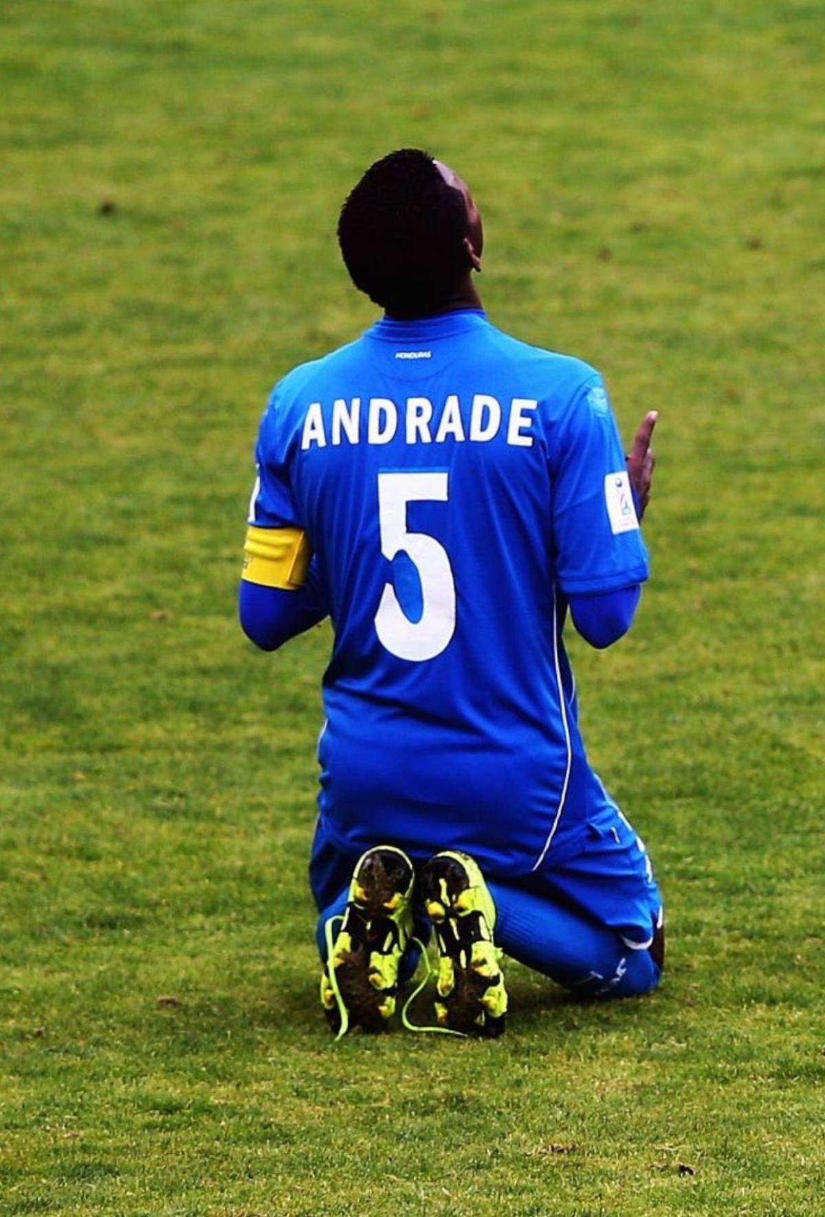 Fue capitán de Honduras en dos Mundiales juveniles y se retira a los 28 años: cruel situación lo obliga