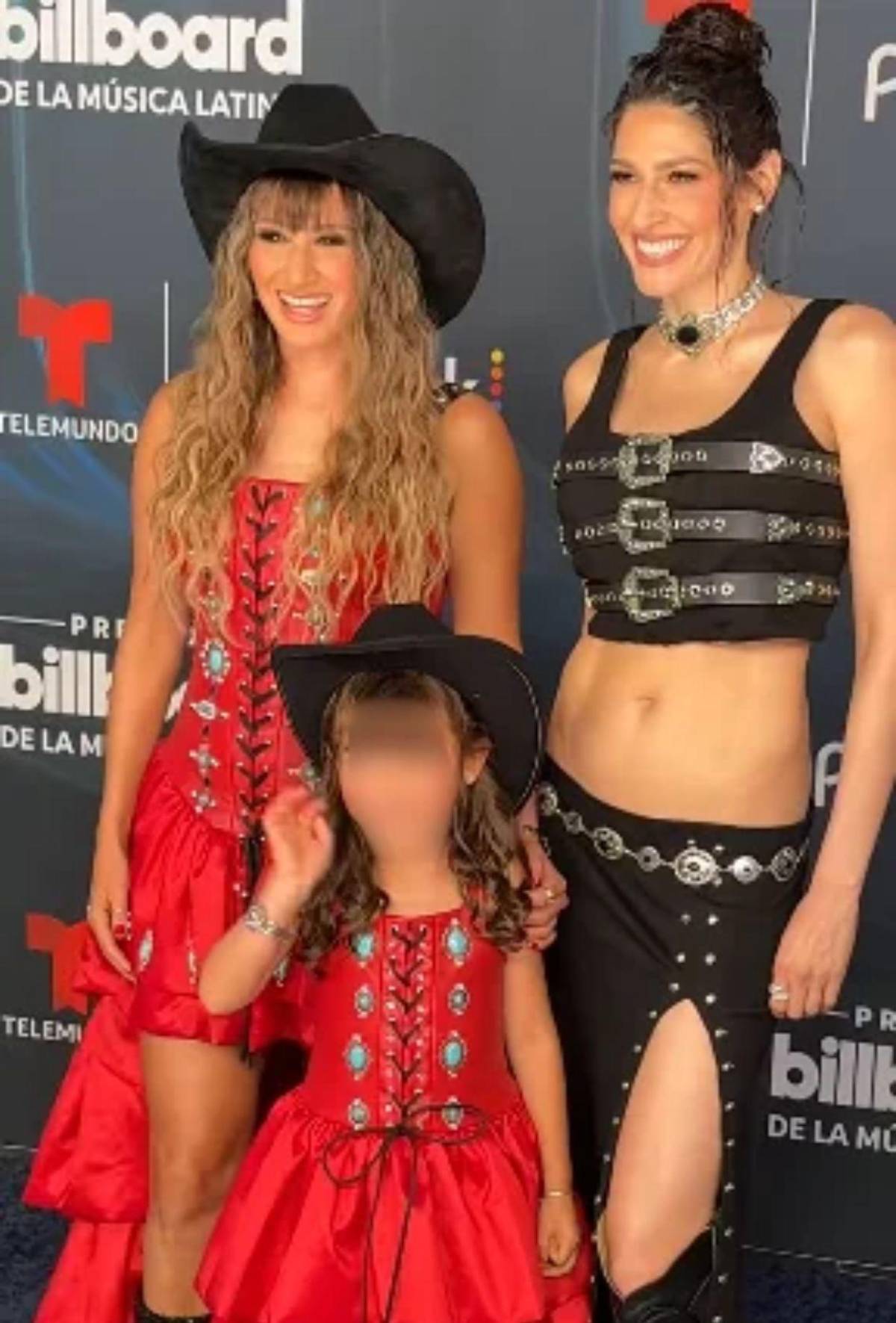 Entre pedrería y cortes clásicos: Así desfilaron las estrellas en los Billboard Latino 2026