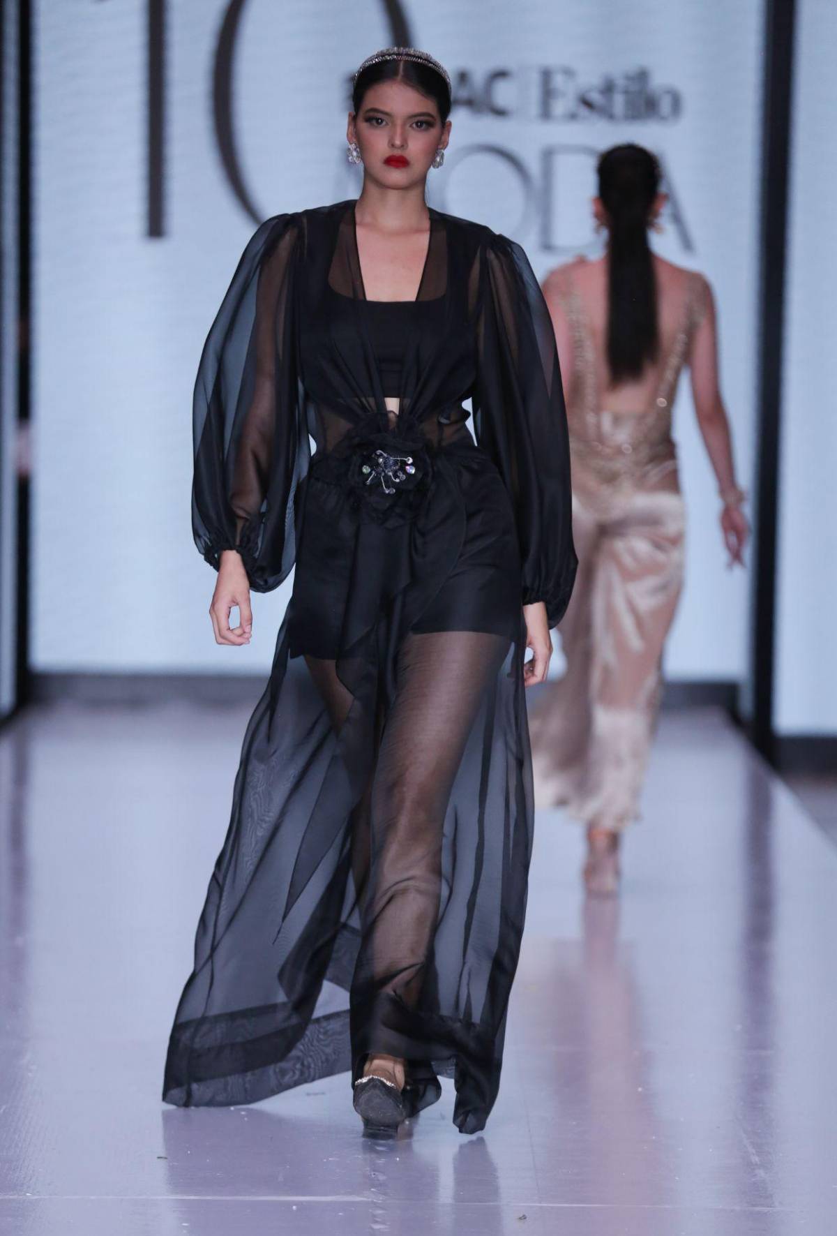 Bac Estilo Moda 2025: Un repaso por los diseños más destacados de la gala