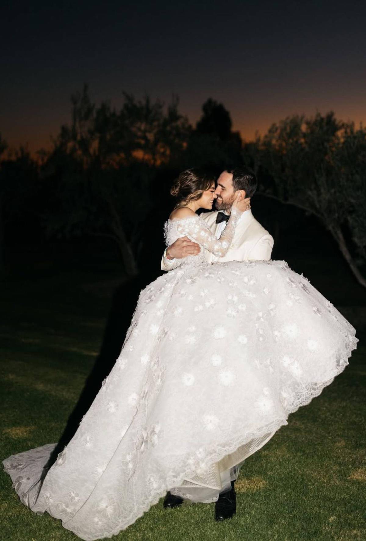 El proceso detrás del vestido nupcial de Sofía Castro, al detalle