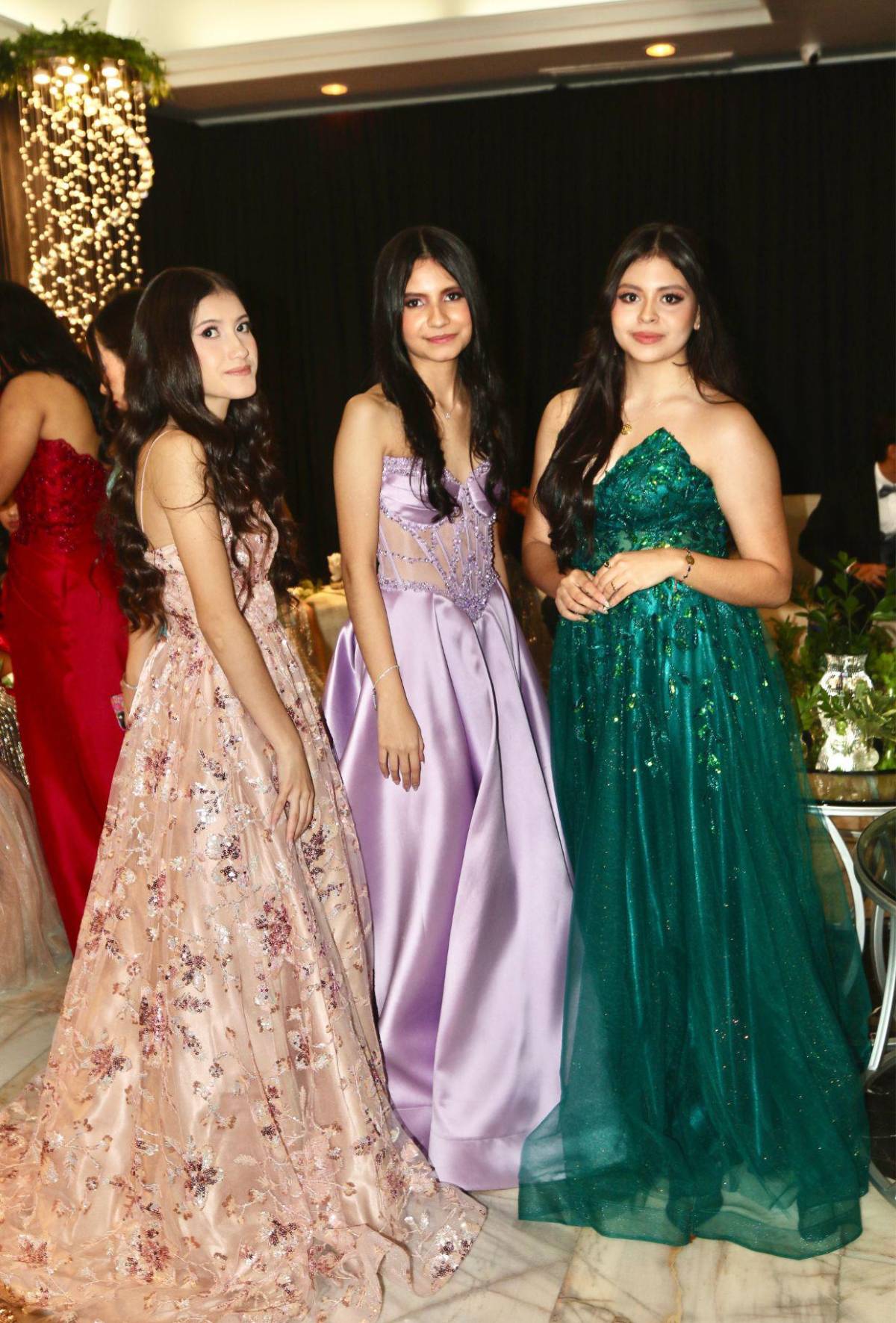 Los seniors 2026 de Dowal School impusieron estilo en su Prom Night