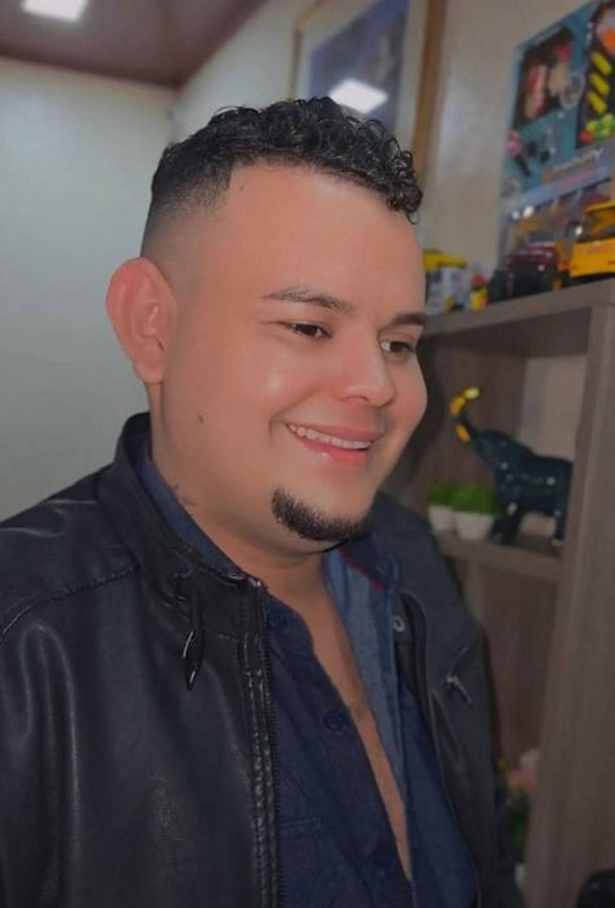¿Quién es Urías Lobo, tiktoker acusado de trato degradante contra un niño en Honduras?