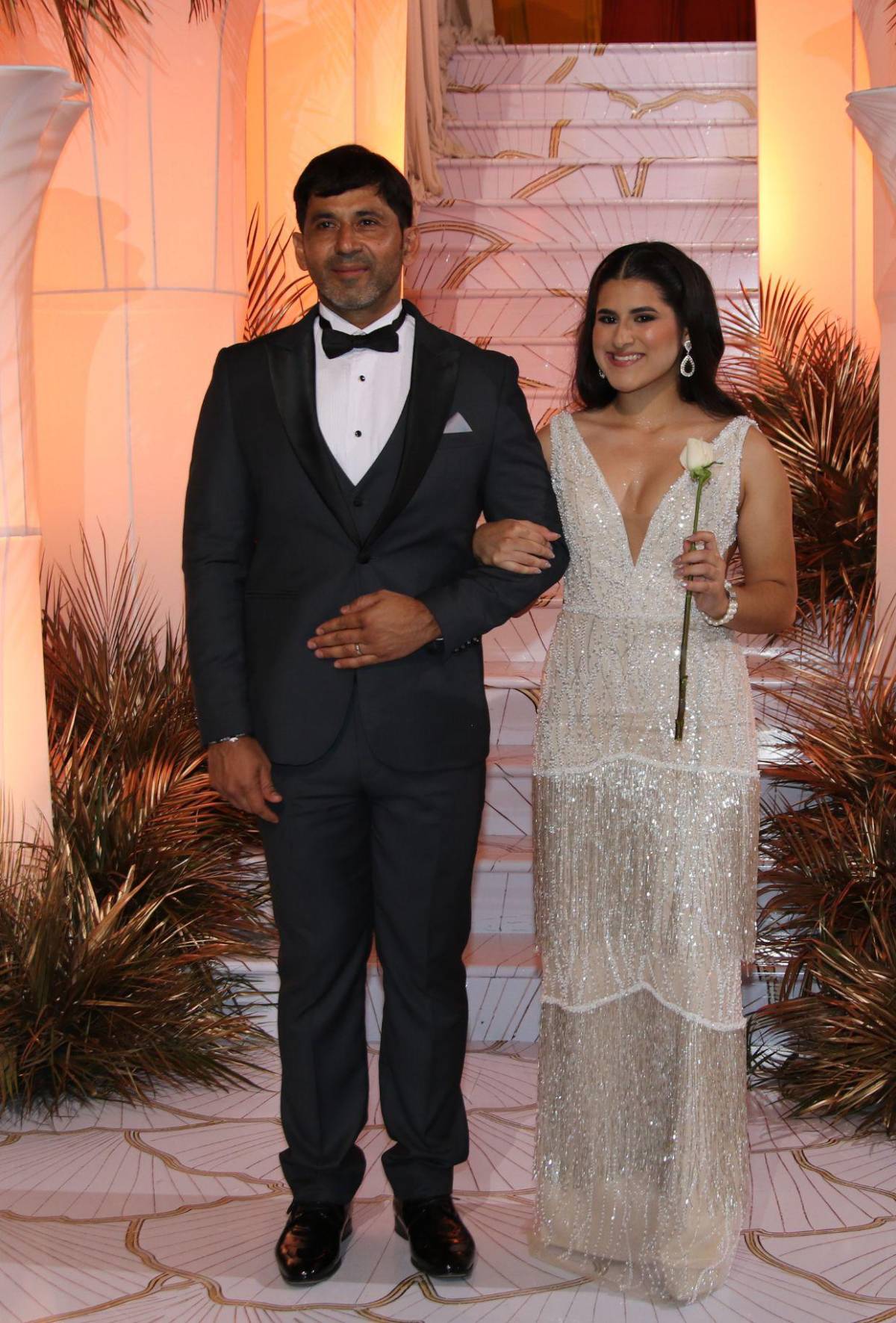 Desfile de padres e hijos en la Prom Night 2026 de Elvel School