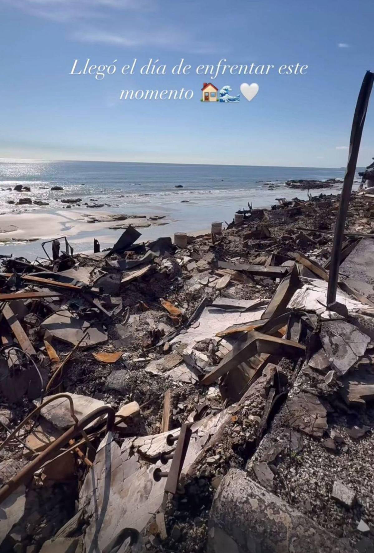 Así quedó la casa de Carlos Vela en Los Ángeles tras los incendios