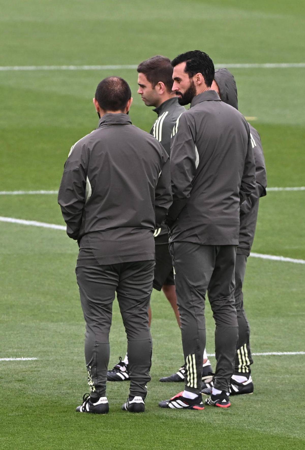 Real Madrid: Arbeloa acusa a un soplón en el club y lo que dijo de la pelea Valverde-Tchouameni