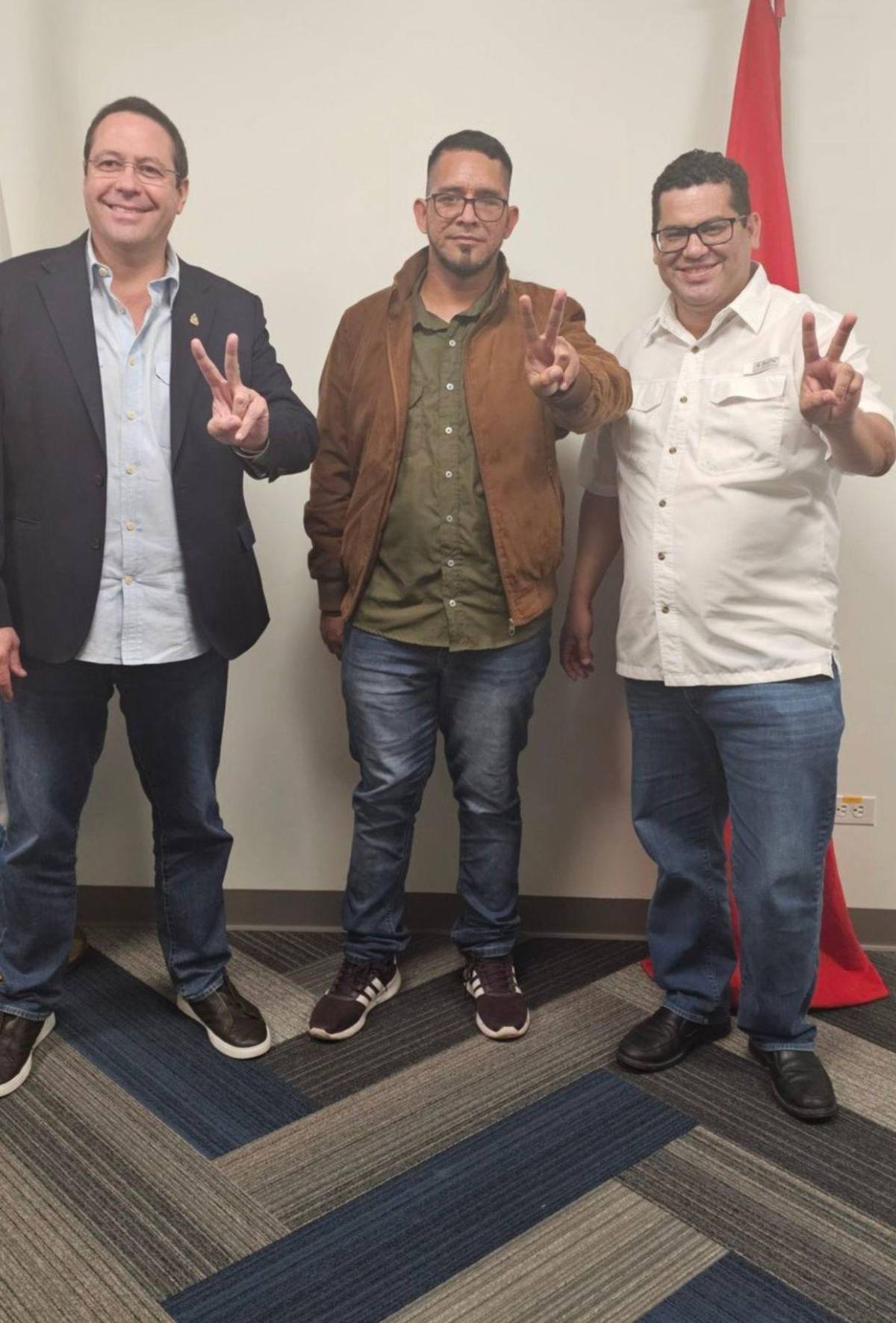 Cuánto gana Miguel Briceño, funcionario que pidió quitar la personería jurídica a iglesias