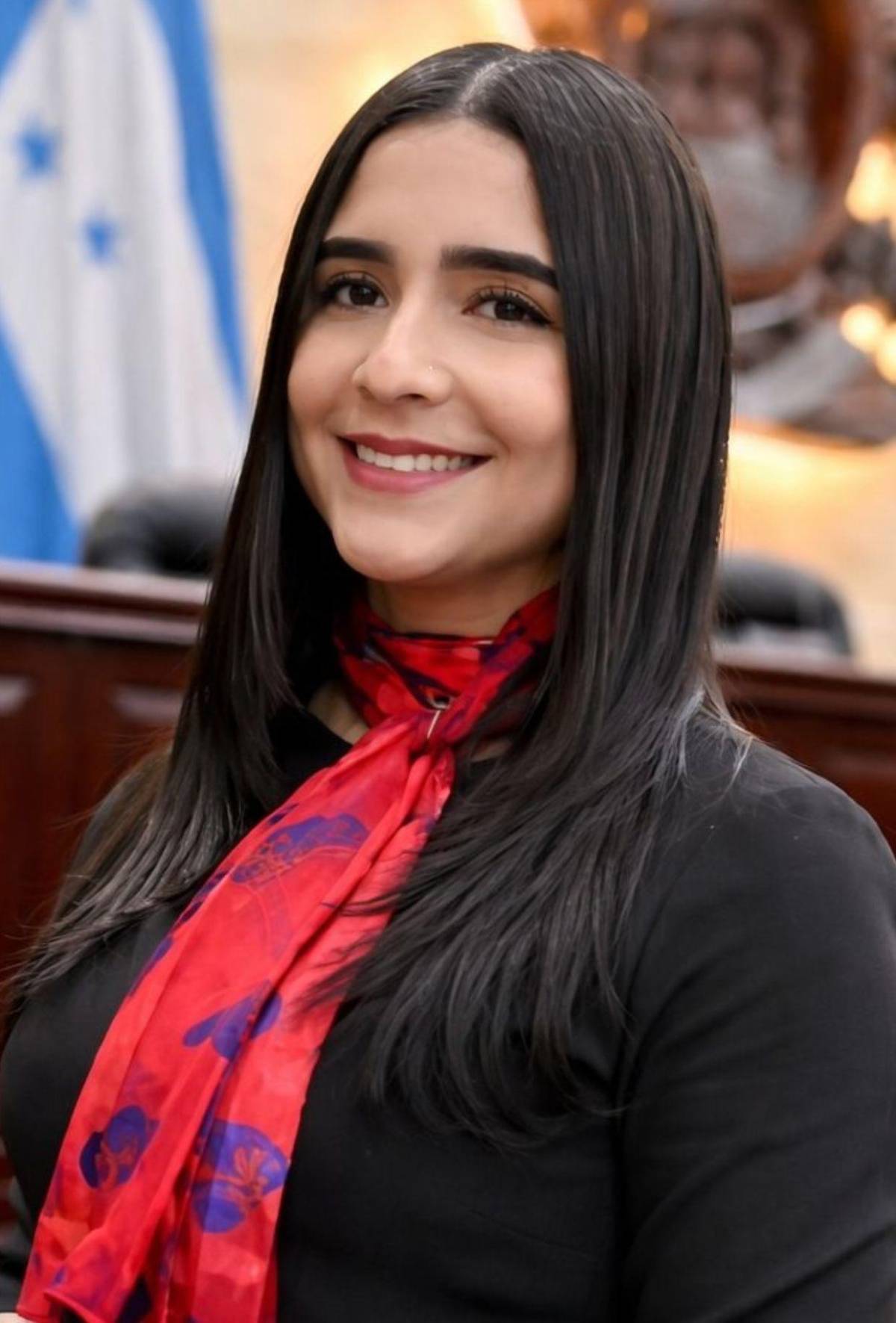 Diputada de Libre utiliza referencia de la Biblia para defenderse de quienes critican sus tatuajes
