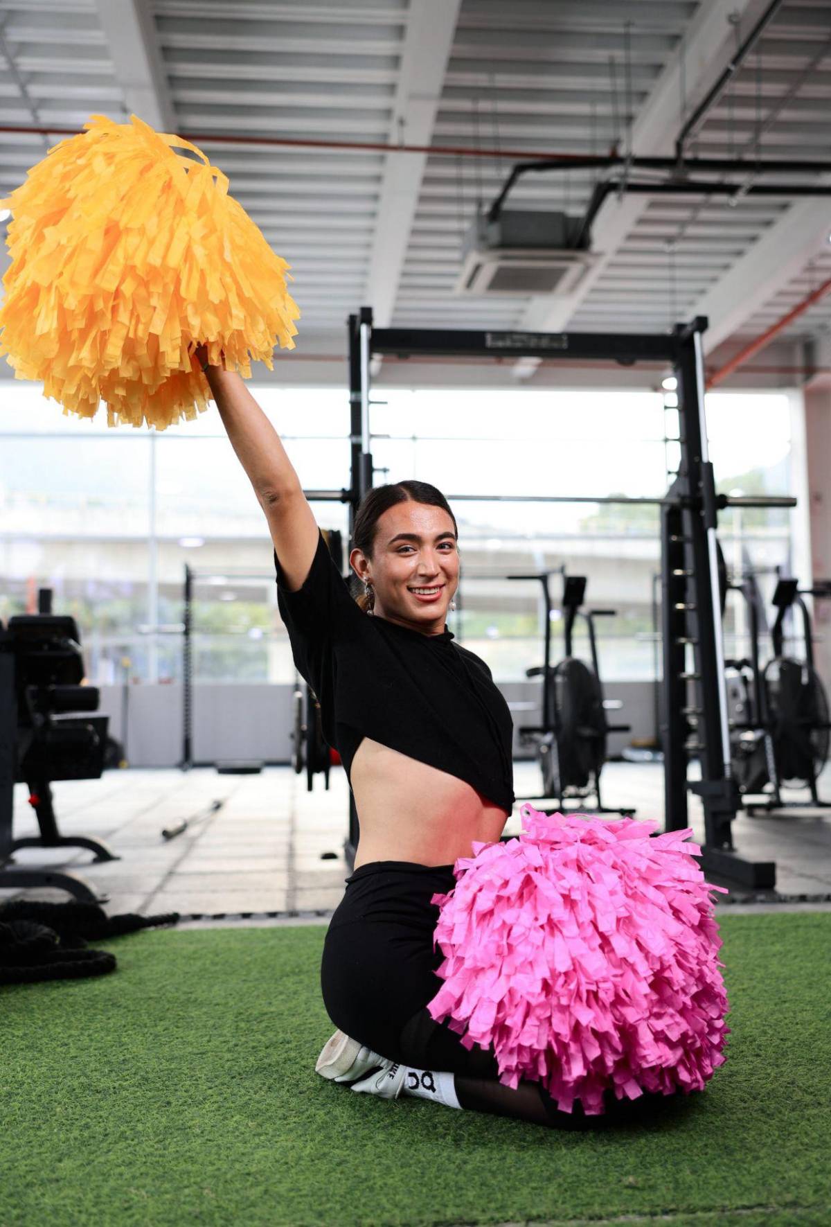 Pomponeras de la selección de tiktokers de Honduras se preparan para el juego ante El Salvador