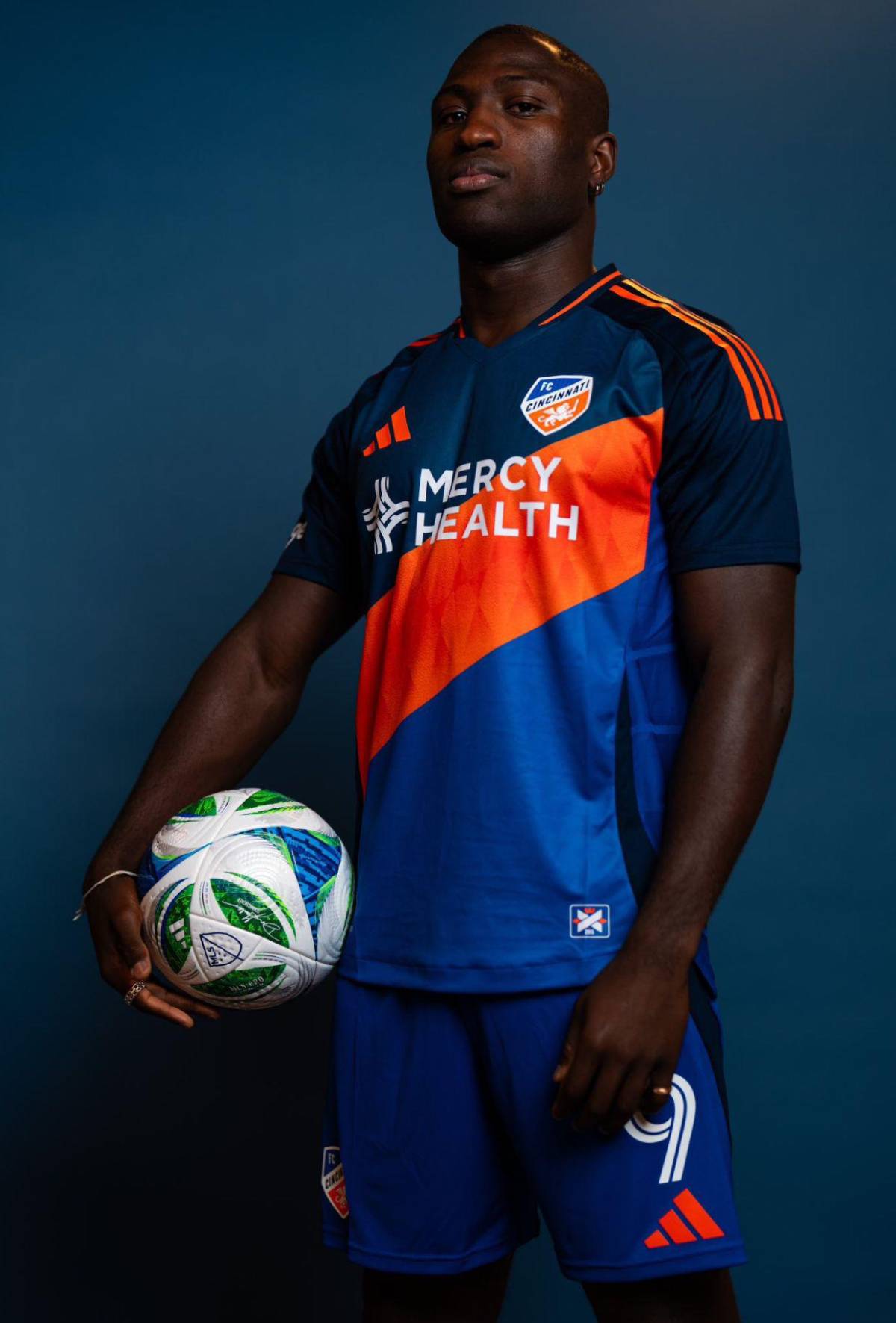 ¿Cuánto cuesta Motagua en comparación al Cincinnati FC?