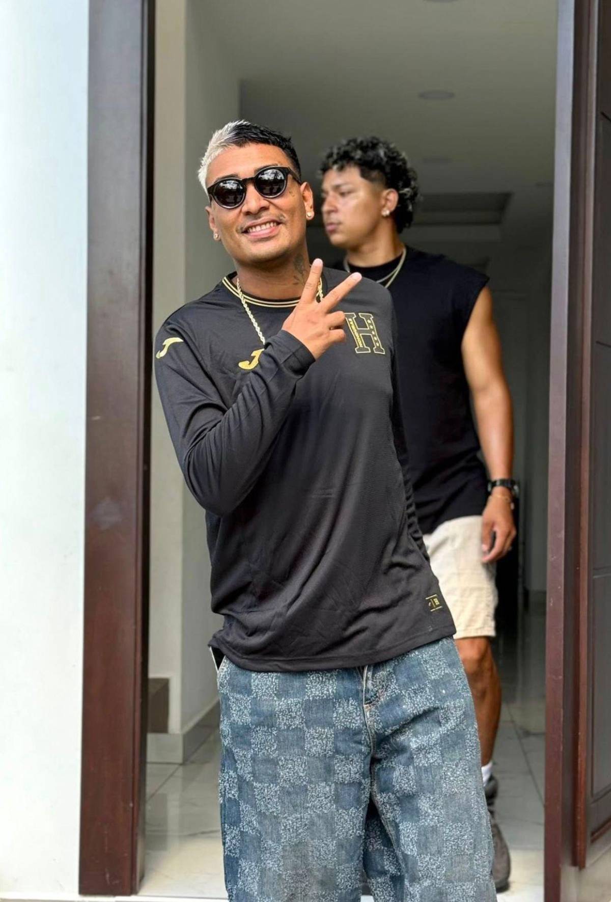 Supremo atiza contra tiktoker de su equipo y dice que lo bloqueó: Quiere mandar como yo mando