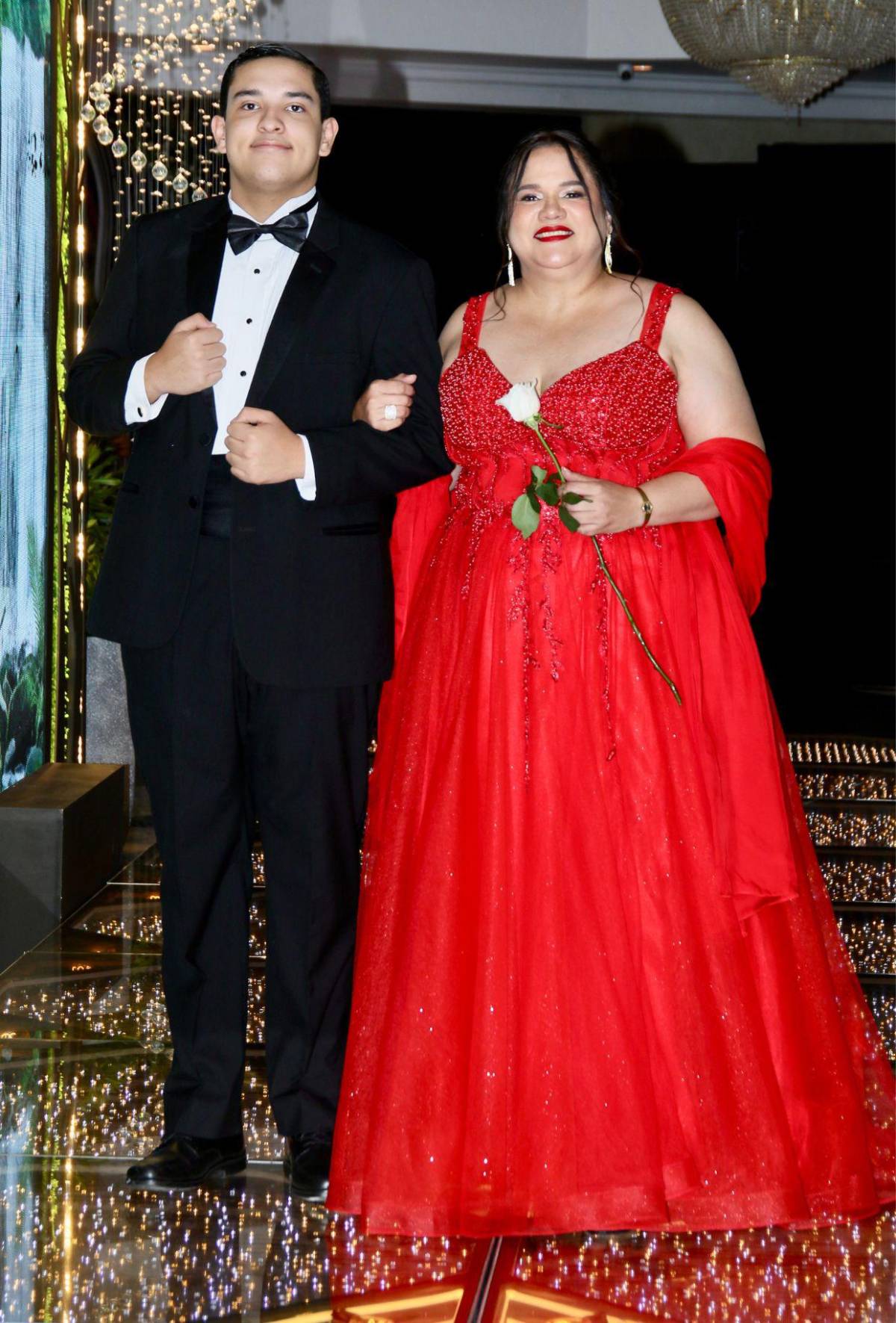 Padres y seniors, juntos en la Prom Night 2026 de Dowal School