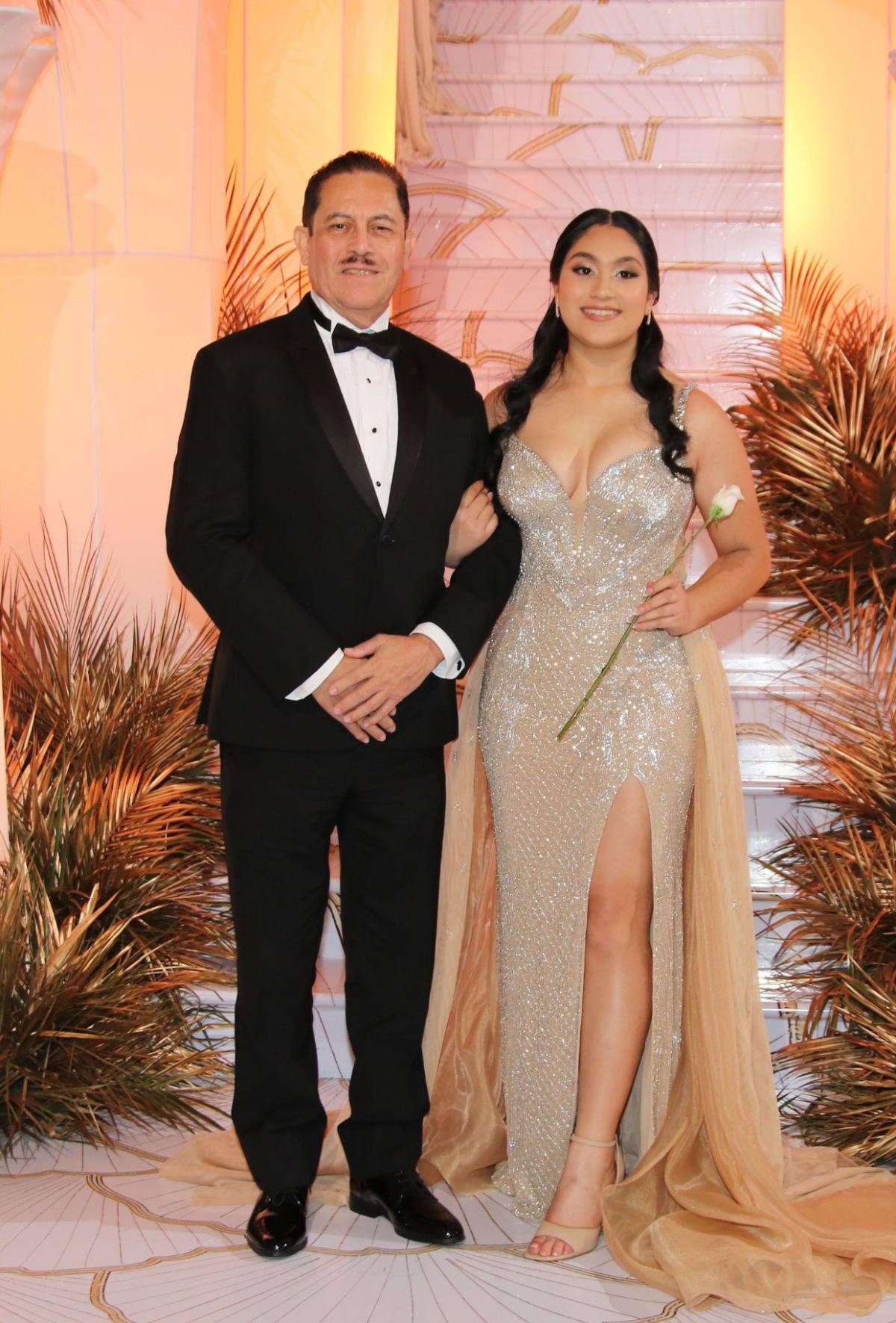 Desfile de padres e hijos en la Prom Night 2026 de Elvel School