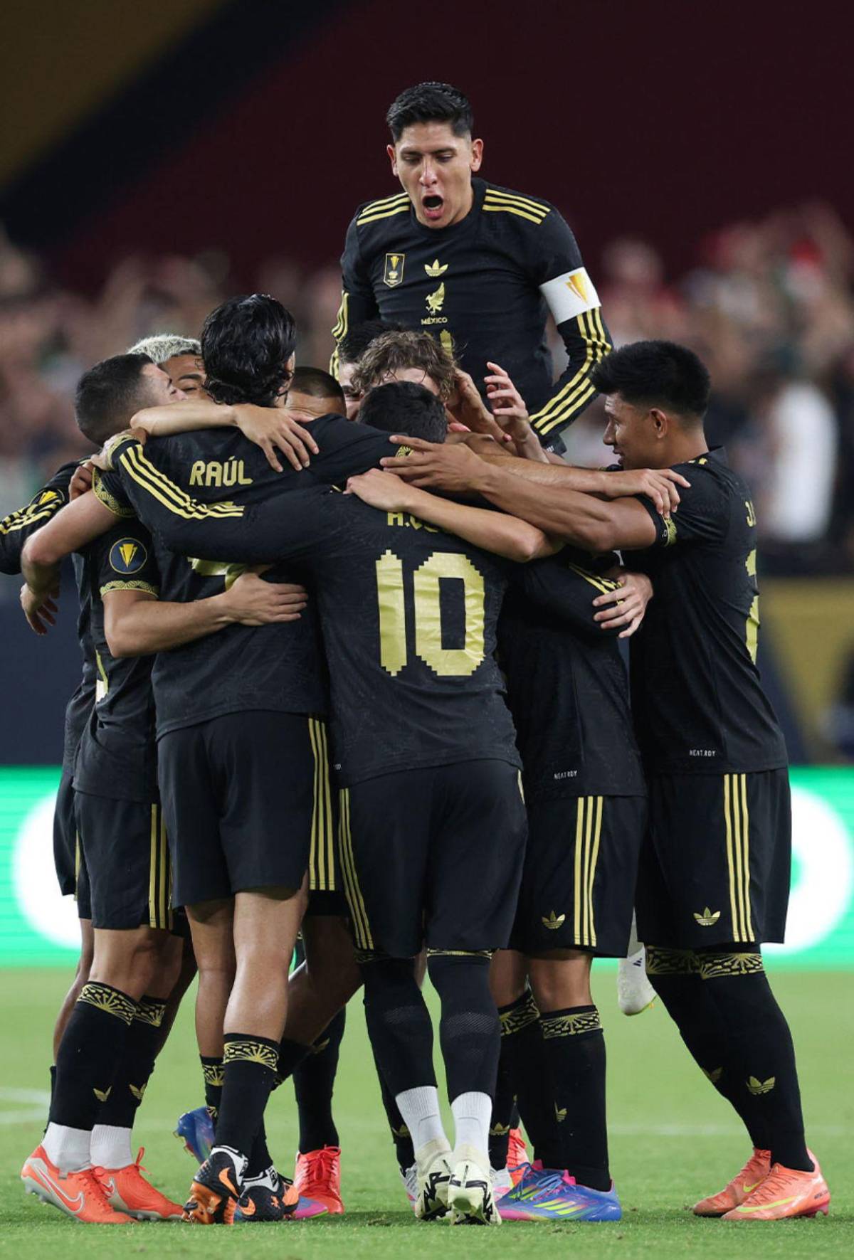 ¿Qué selecciones clasificarán a la final de Copa Oro 2025, según la IA?