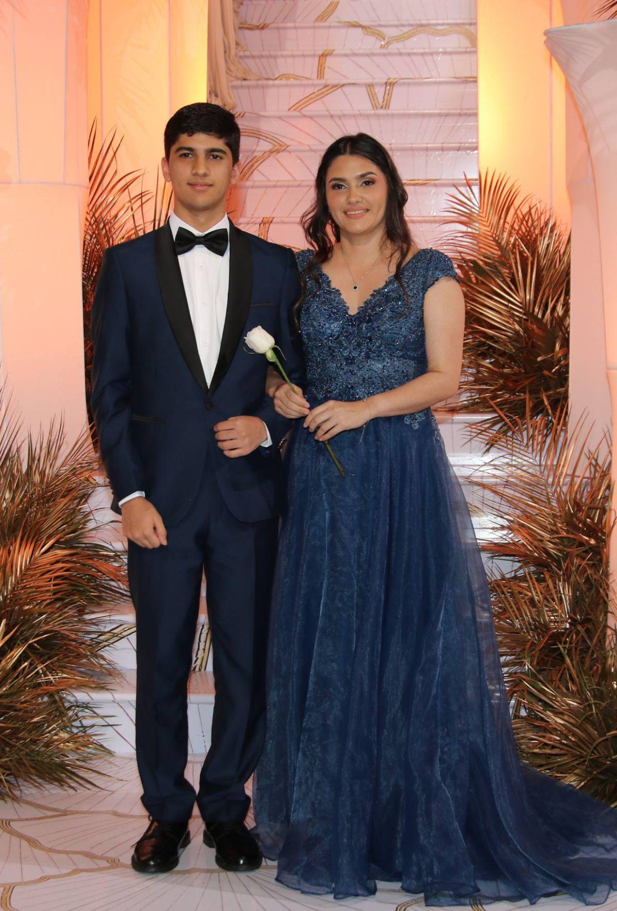 Desfile de padres e hijos en la Prom Night 2026 de Elvel School