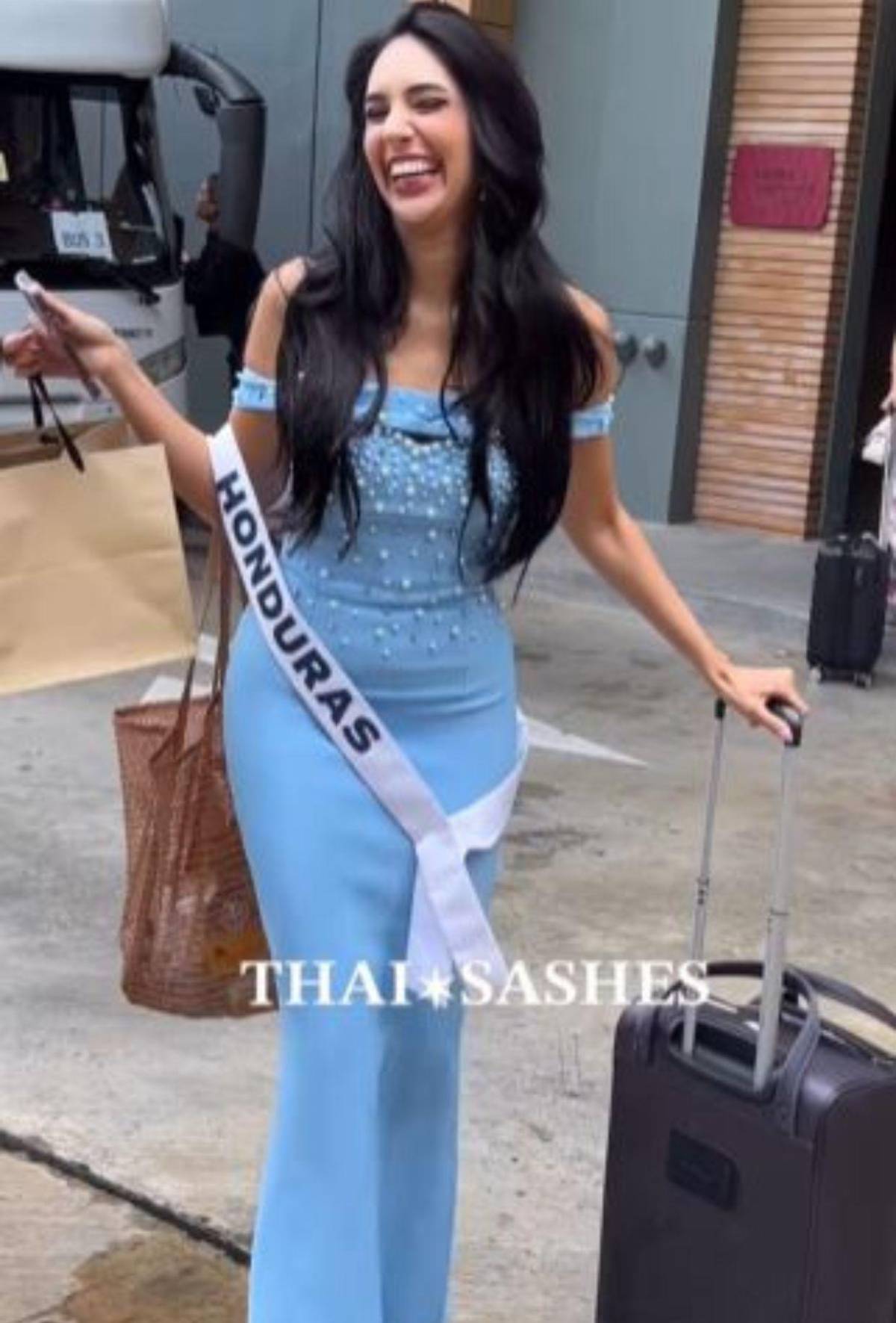 Alejandra Fuentes se convirtió en palillona en el desfile de traje típico del Miss Universo