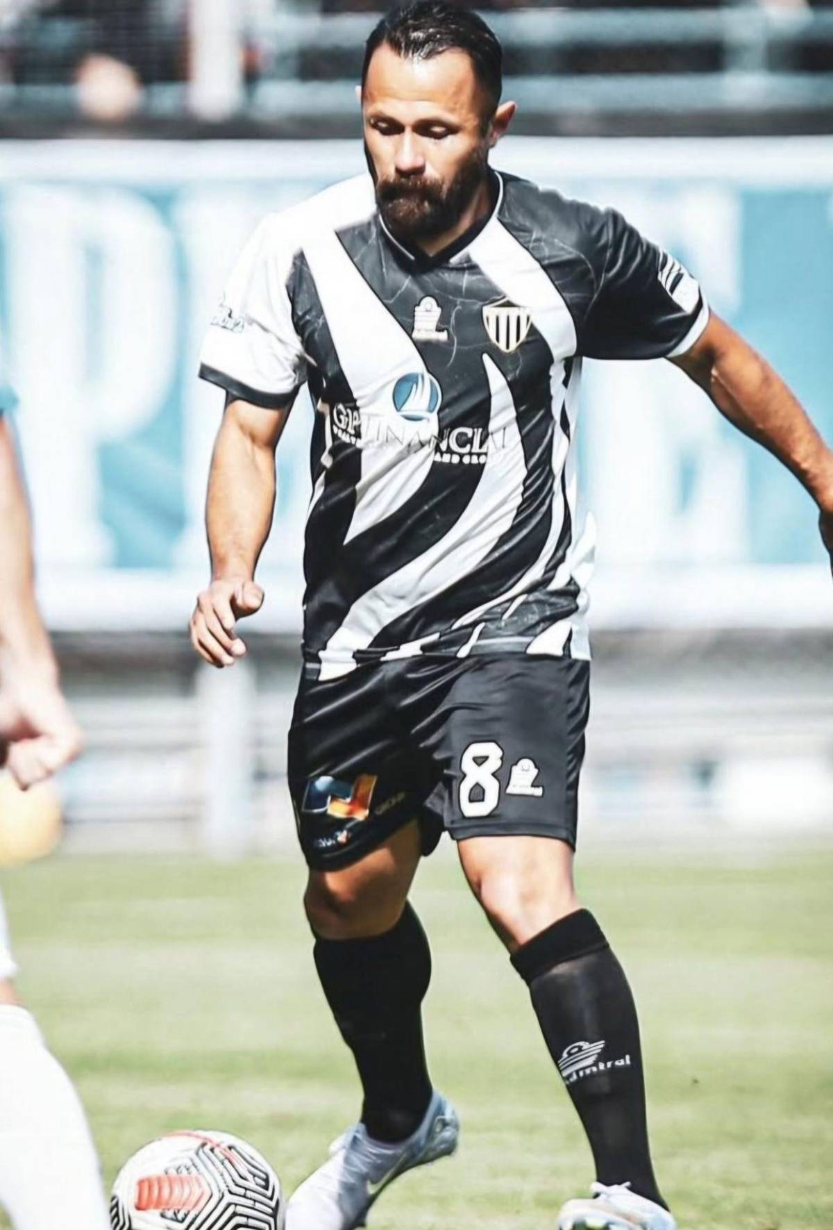 Fichajes: Seleccionado nacional a Rusia, Motagua con más bajas y, ¿peligra Rueda?