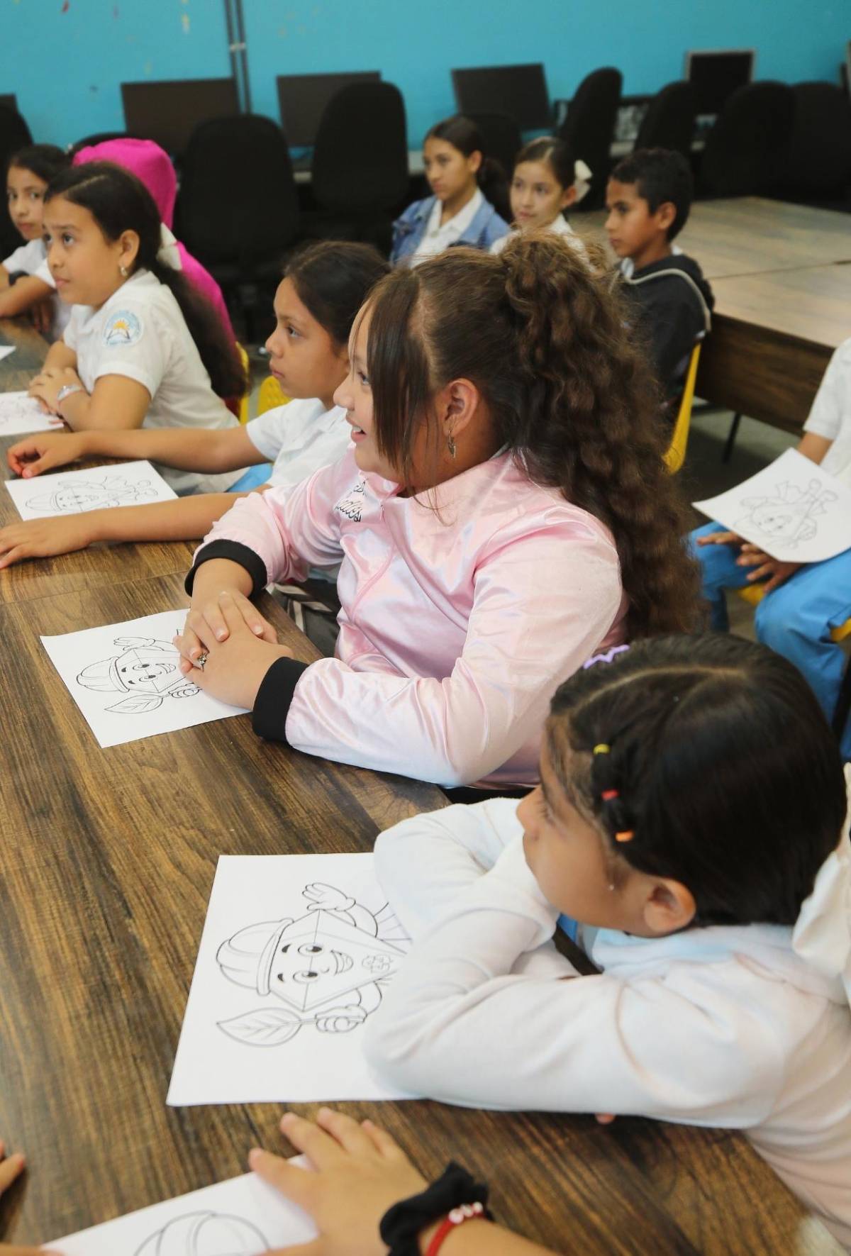 Guardianes del planeta promueven el reciclaje en  escuelas de la capital