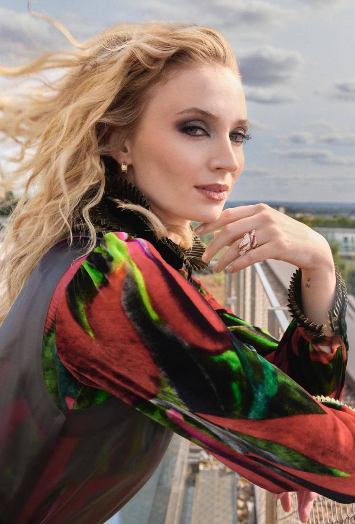 Sophie Turner se sincera sobre su vida sexual y sus hábitos amorosos