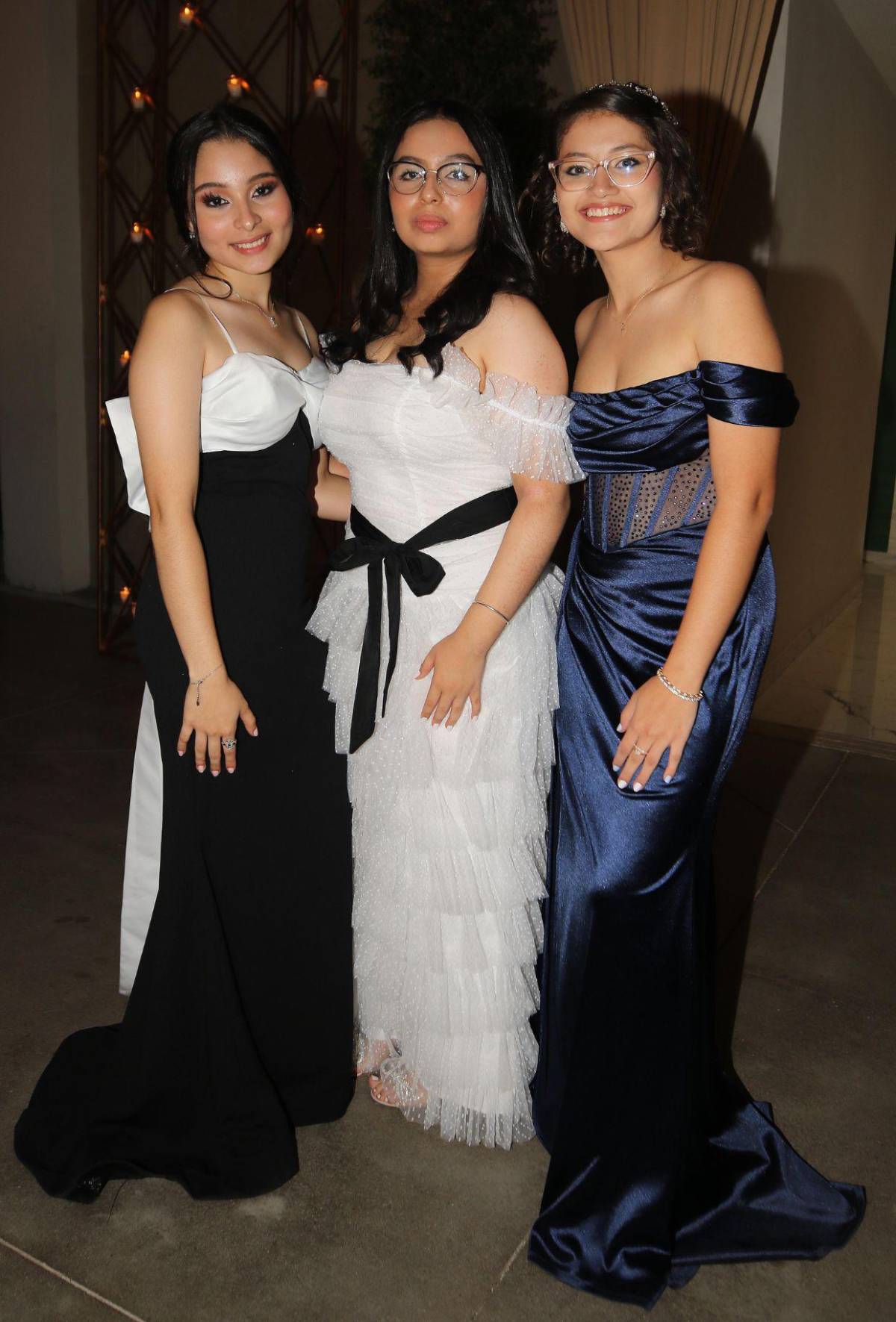 Velada de Acción de Gracias reúne a los Seniors 2026 de Elvel School