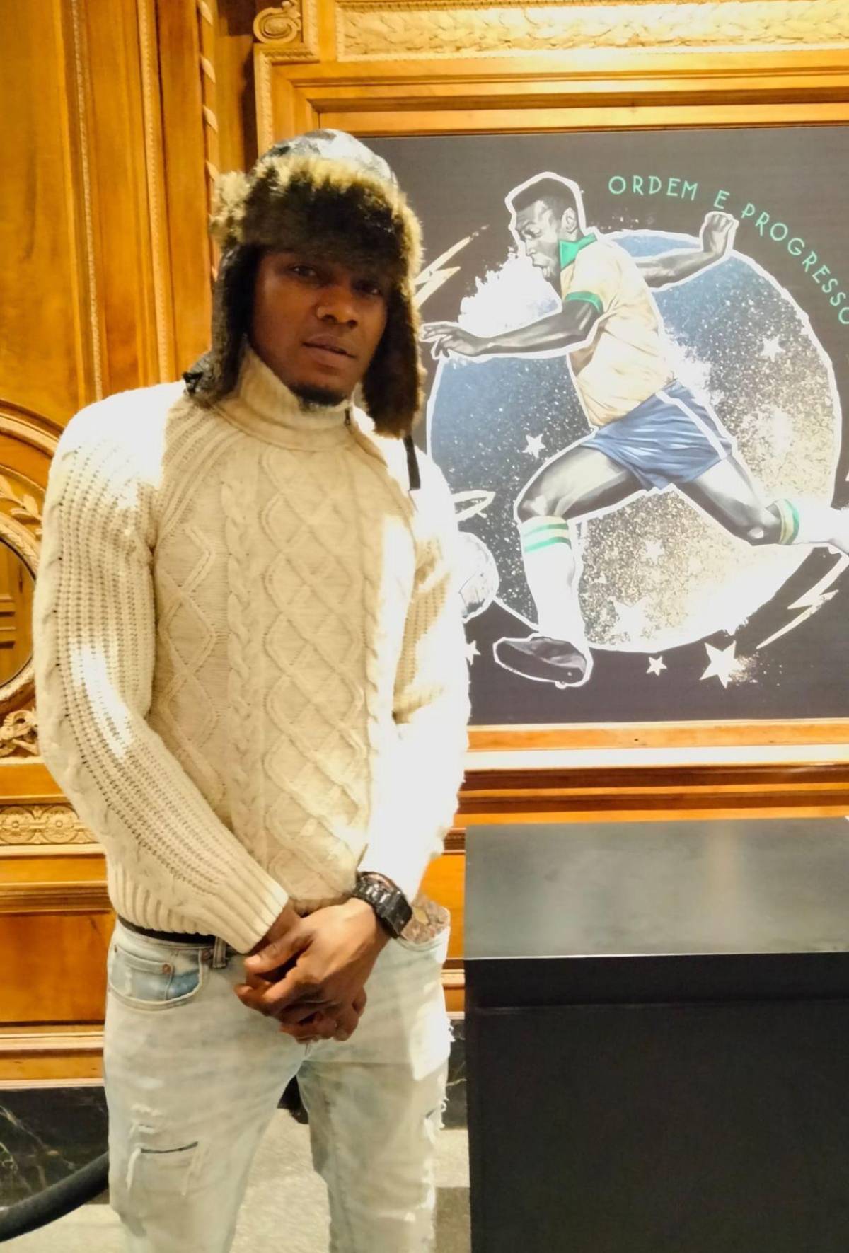 Jugó en Real España: Se gana la vida en EE UU en construcción y fútbol burocrático