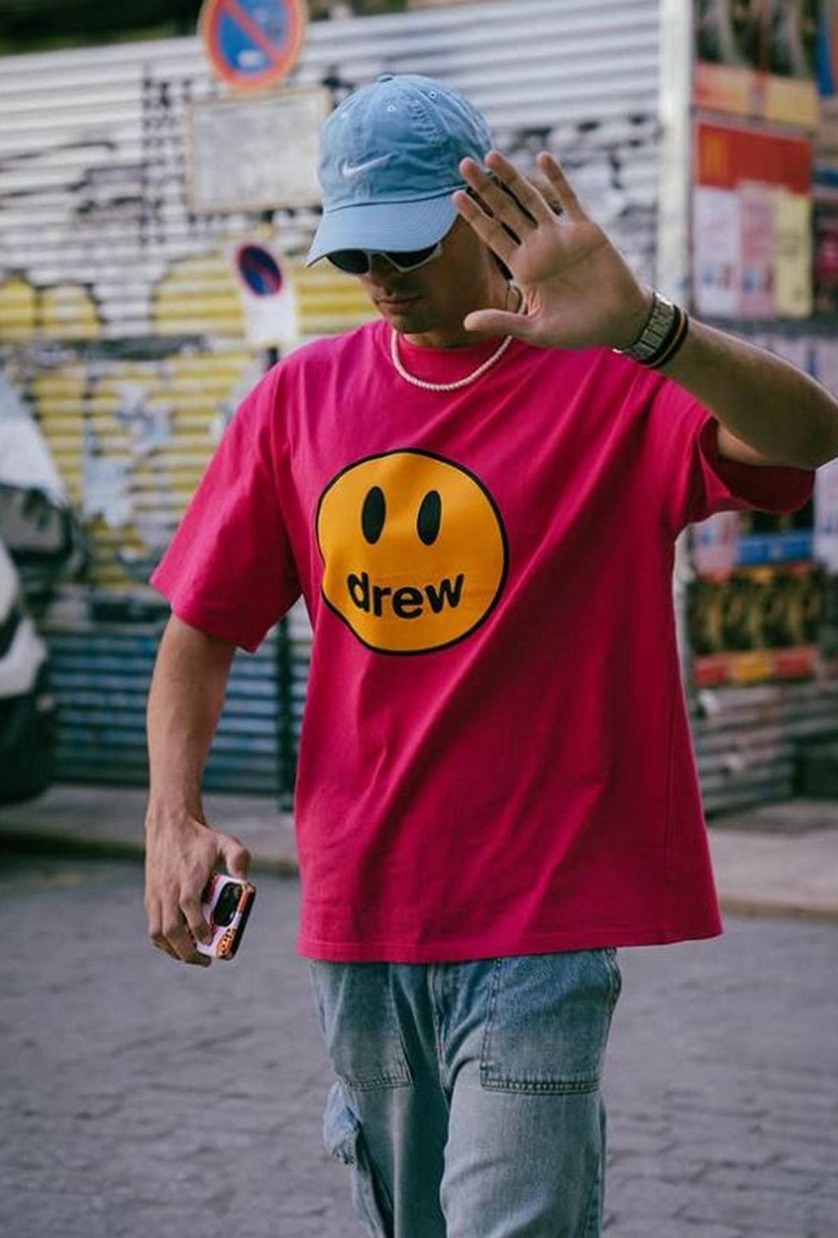 RedMoon, el “Justin Bieber español”, conquista con tema inspirado en Bieber y Selena