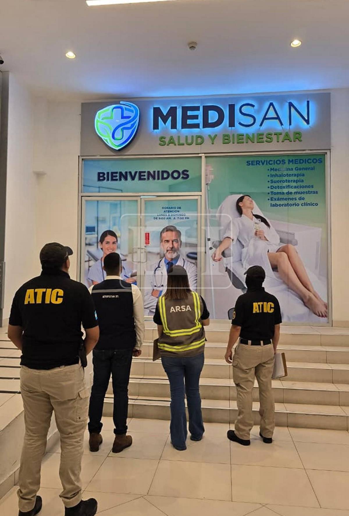 Medicamentos homeopáticos, recetas y máquinas de resonancia magnética: lo decomisado tras cierre de Medisan