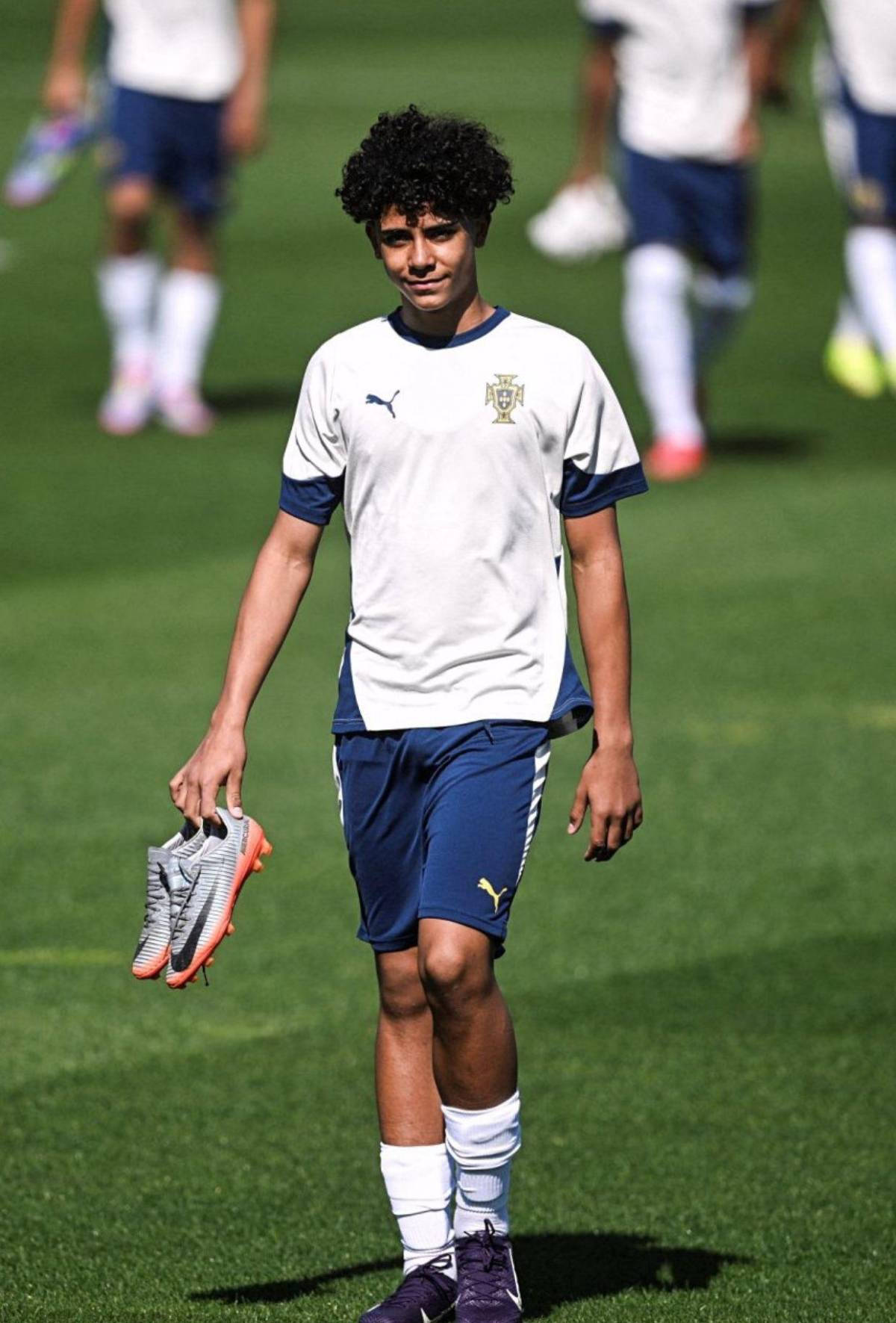 ¿Quién es la madre del hijo mayor de Cristiano Ronaldo y por qué es desconocida?