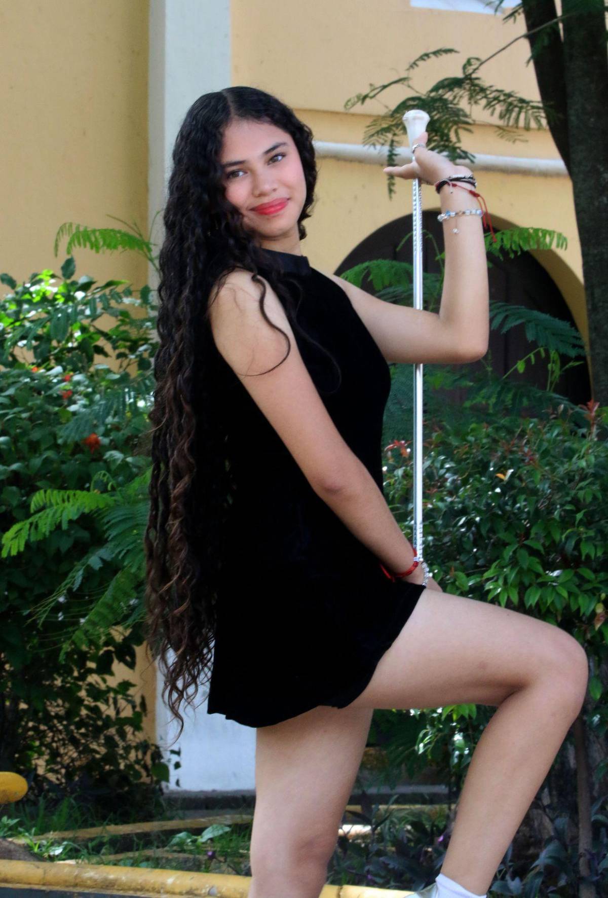 Las bellas palillonas del Instituto Vuelo de Águila que engalanarán los desfiles el 15 de septiembre