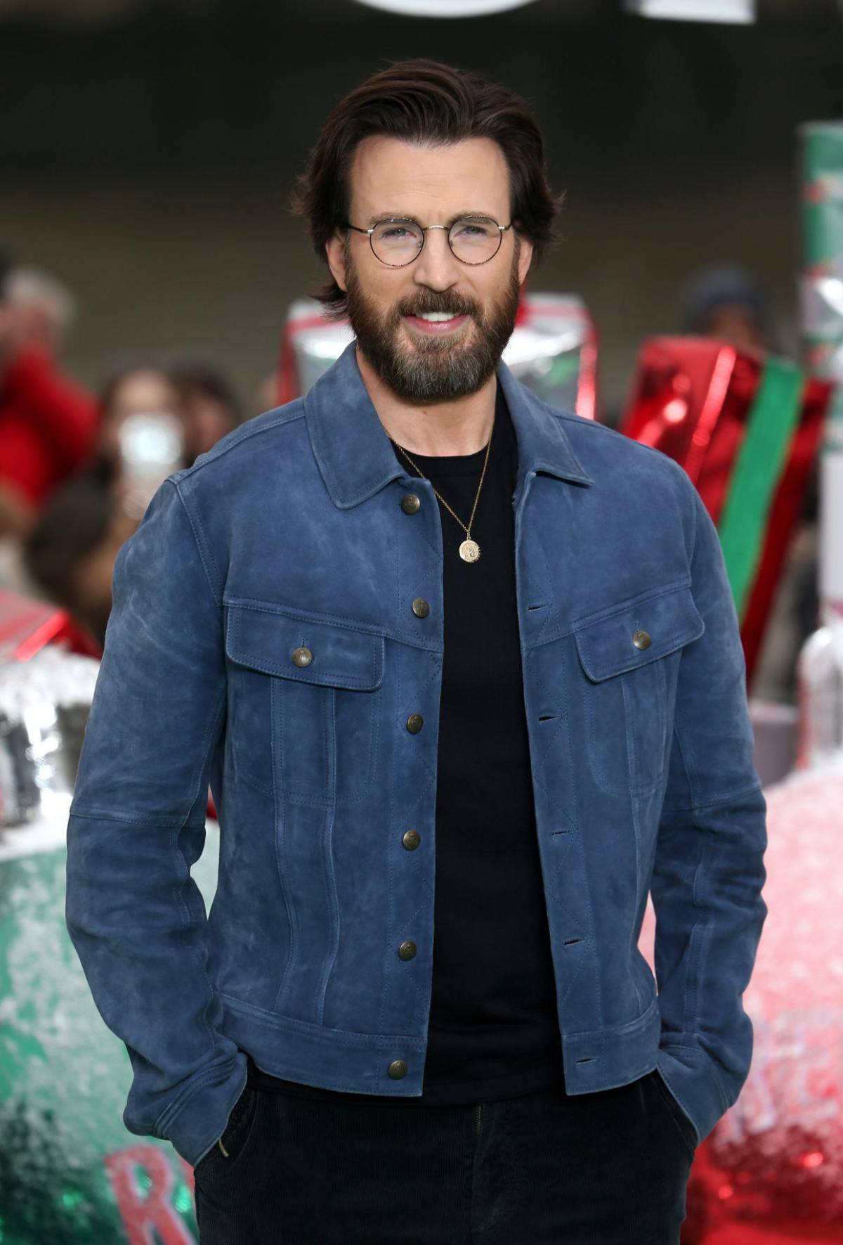 De Chris Evans a Ariana Grande y más: Celebridades que aman la Navidad