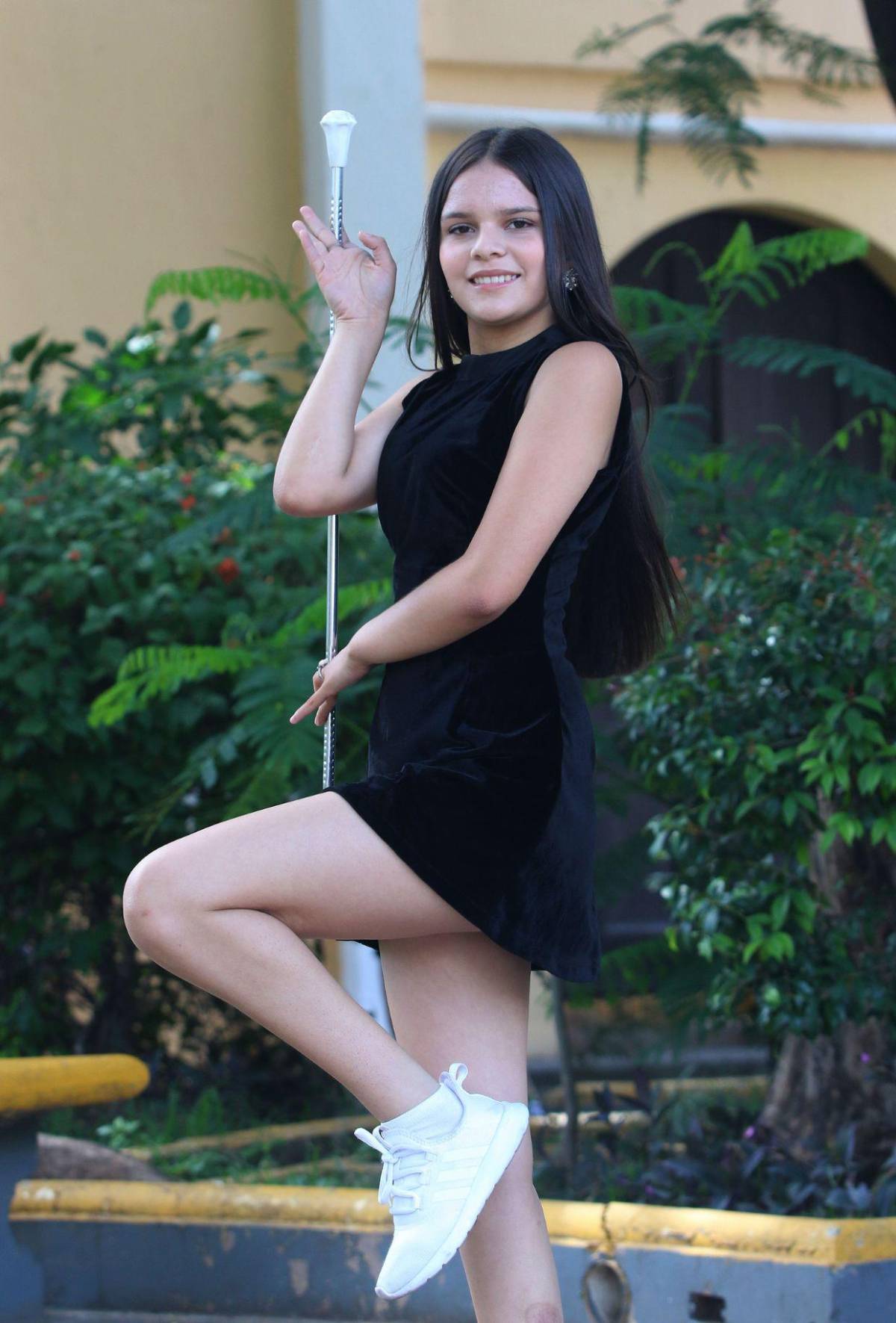 Las bellas palillonas del Instituto Vuelo de Águila que engalanarán los desfiles el 15 de septiembre