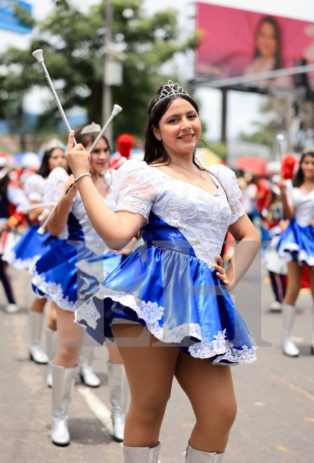 Las palillonas más bellas de los desfiles en San Pedro Sula este 2025