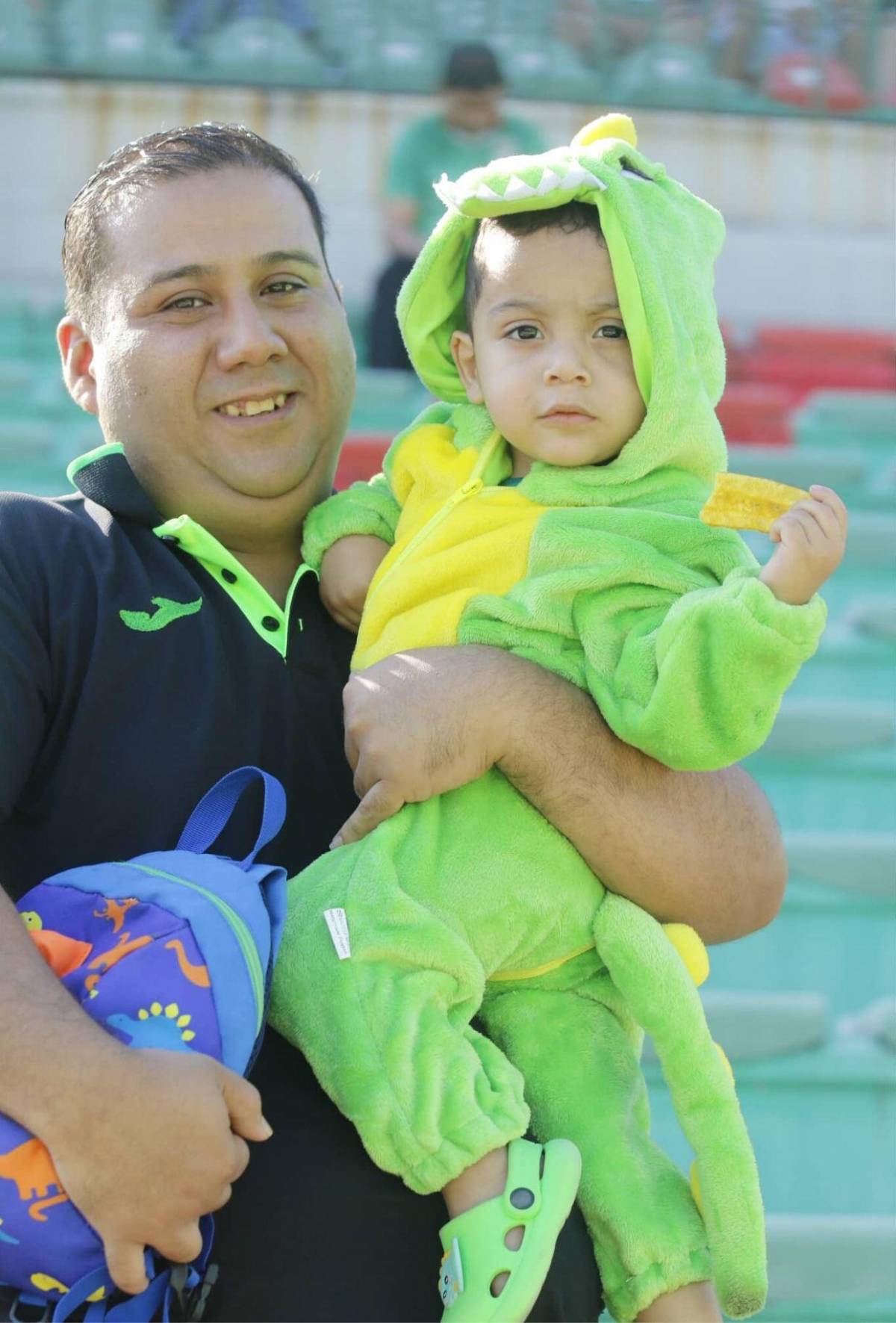 ¡Homenaje! El ambiente dentro del Yankel Rosenthal en honor a Orinson Amaya