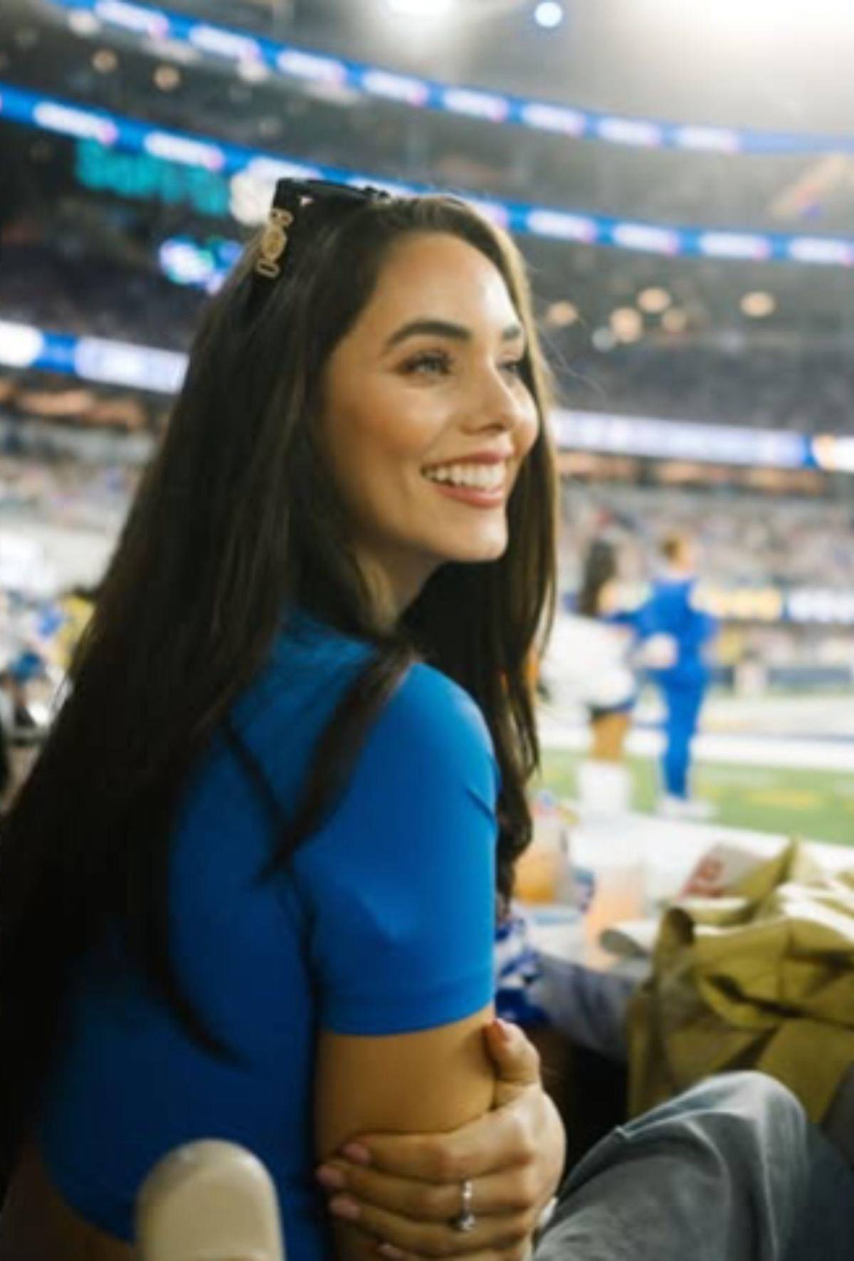 ¿Quién es Haley Amaya, la hermosa modelo que robó suspiros en el Juticalpa FC vs Real Sociedad?