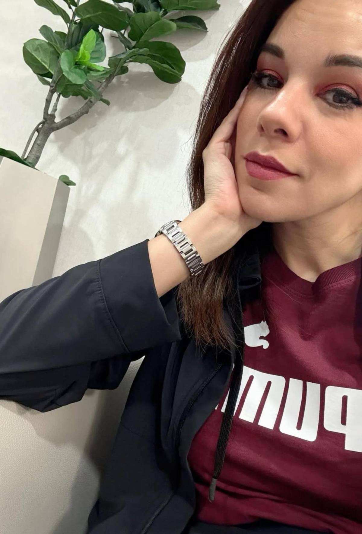 Muere reconocida presentadora mexicana Débora Estrella en fatal accidente aéreo