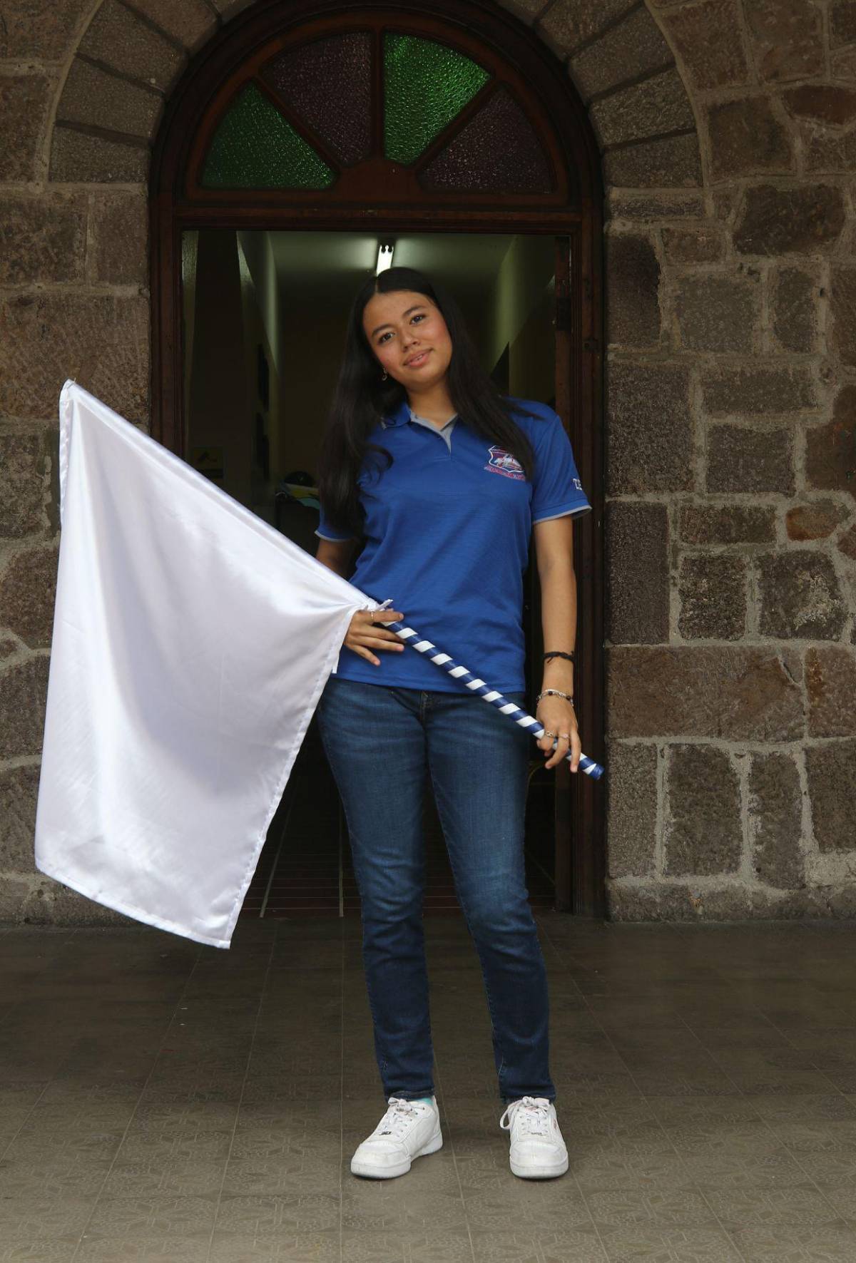 Instituto Liceo San Juan incorpora cuadro artístico 'Color Guard' en los desfiles patrios