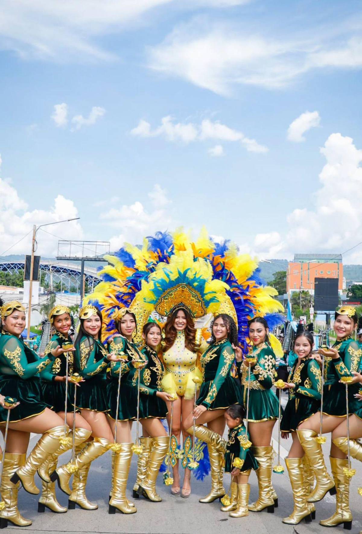 Alejandra Rubio impacta con su look en el Carnaval de Tegucigalpa 2025
