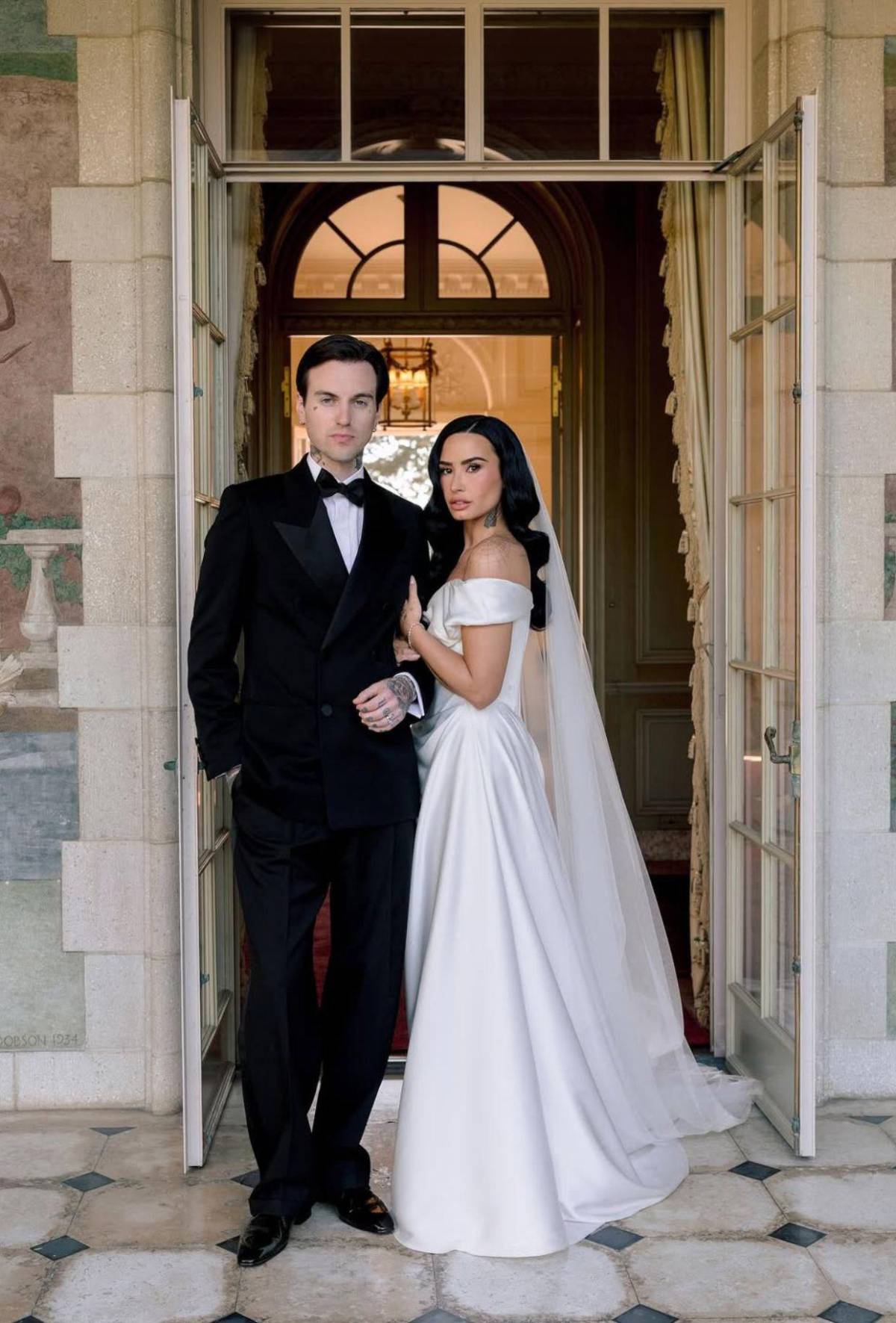 Ceremonia al aire libre y 135 invitados: Detalles de la boda de Demi Lovato y Jutes