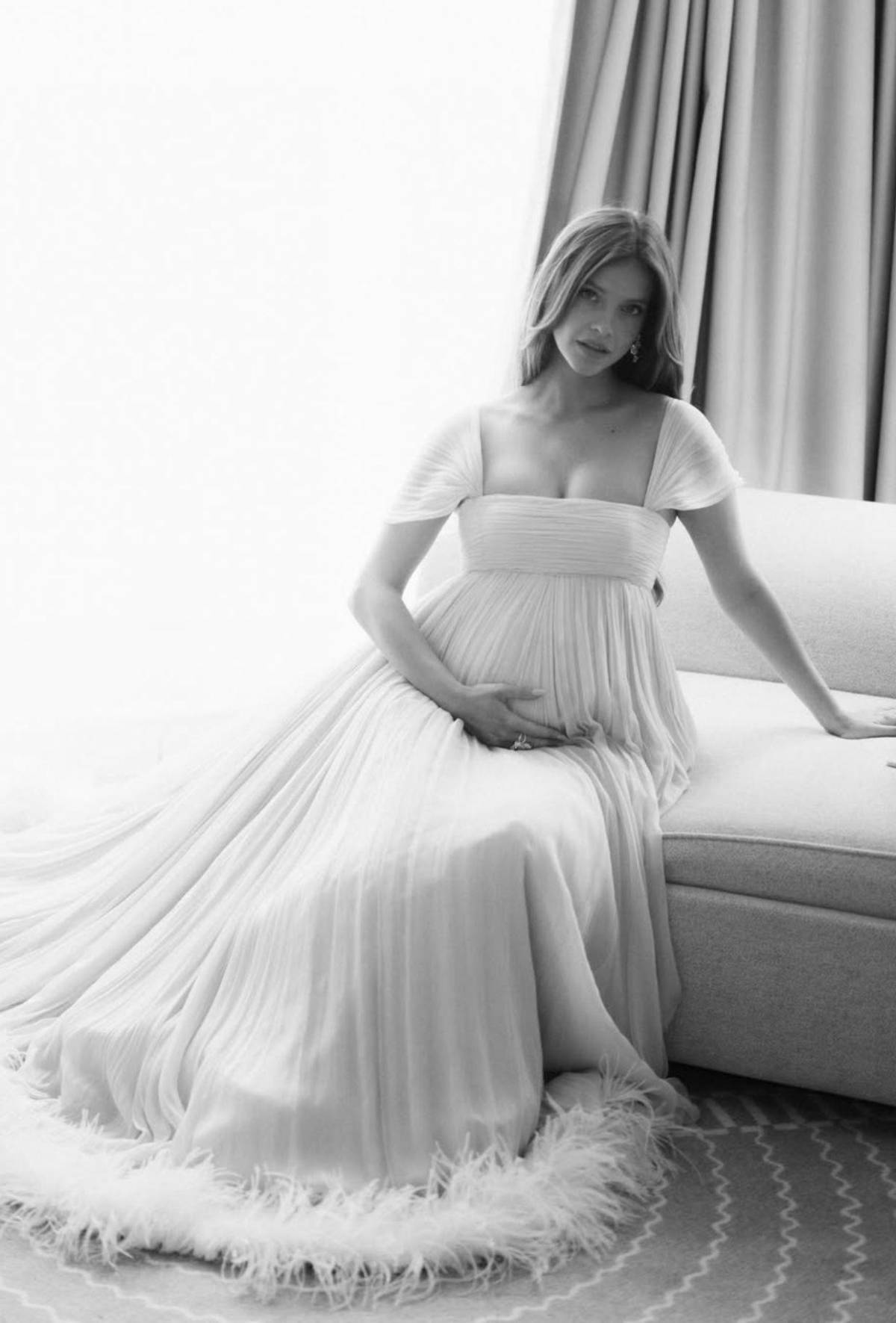 Barbara Palvin y Dylan Sprouse esperan a su primer hijo: las fotos que enternecieron las redes