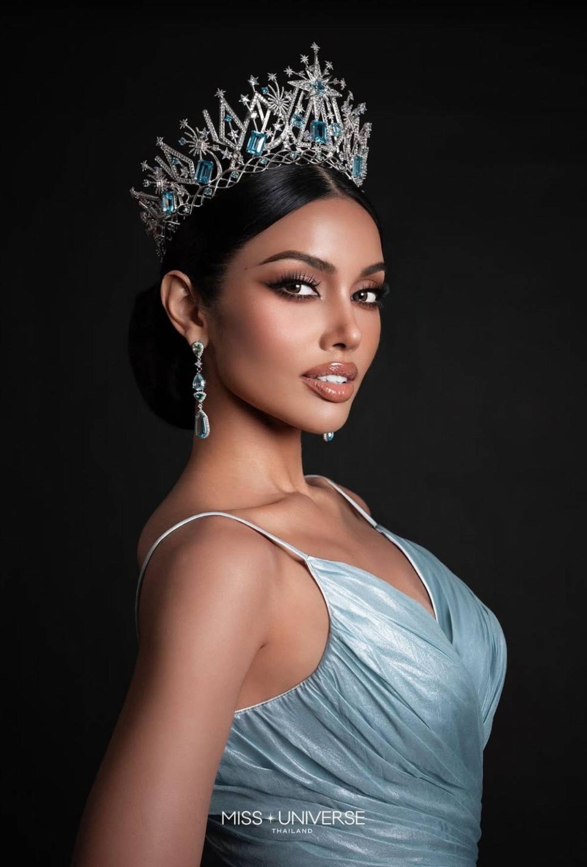 Veena Praveenar, Miss Tailandia 2025: así luce la anfitriona y favorita del certamen