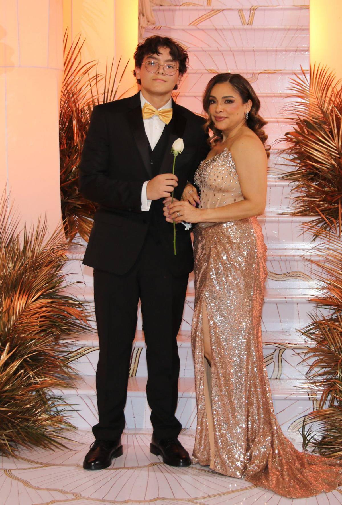 Desfile de padres e hijos en la Prom Night 2026 de Elvel School