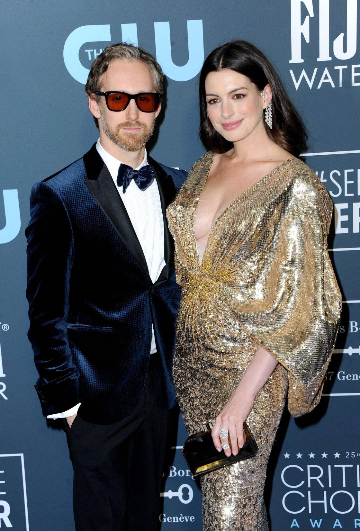 Anne Hathaway anuncia que espera a su tercer hijo