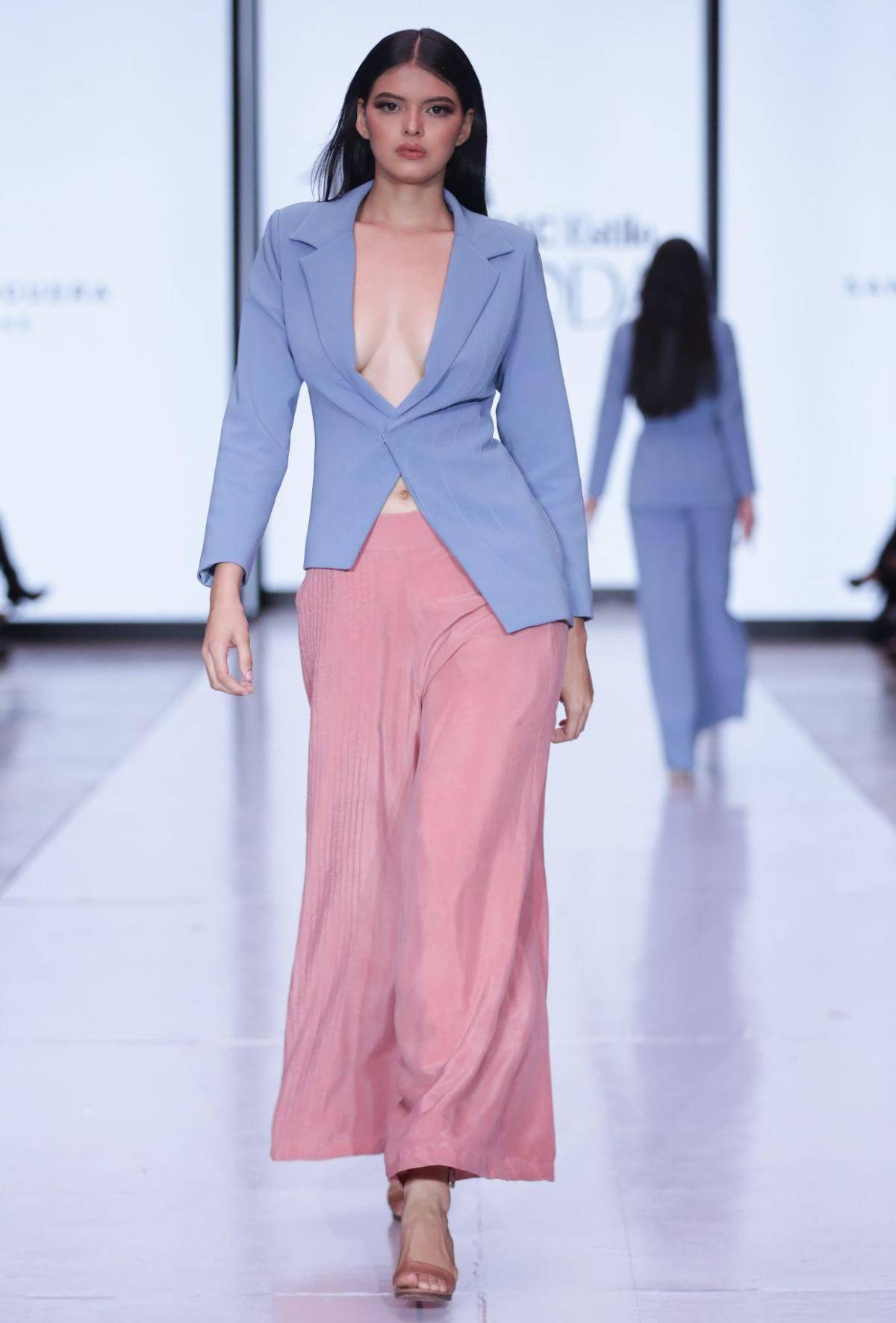 Bac Estilo Moda 2025: Un repaso por los diseños más destacados de la gala