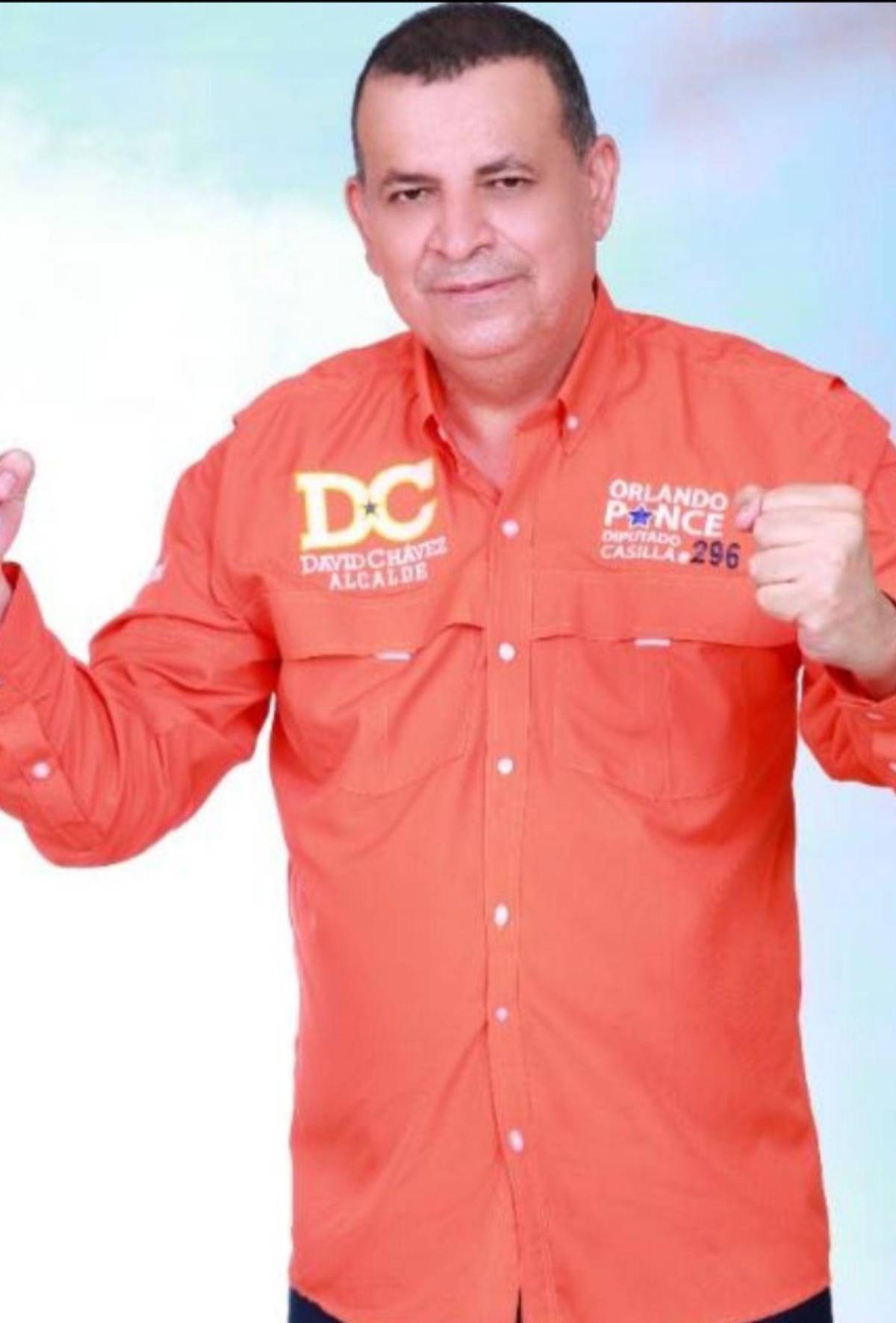 Orlando Ponce deja respuesta a críticos por casarse con una periodista más joven