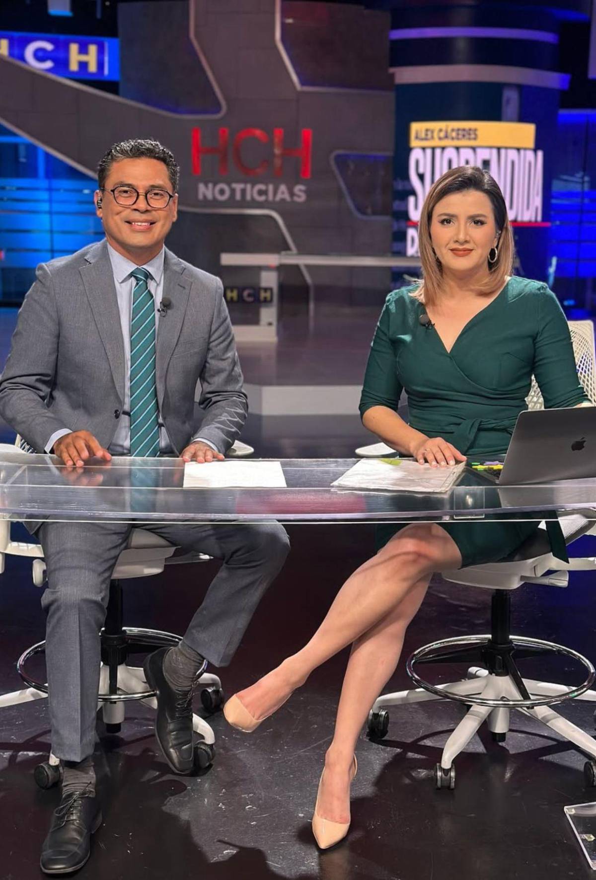 Cesia Mejía responde a quienes la vinculan sentimentalmente con su compañero de trabajo Cesia Mejía responde a quienes la vinculan sentimentalmente con su compañero de trabajo