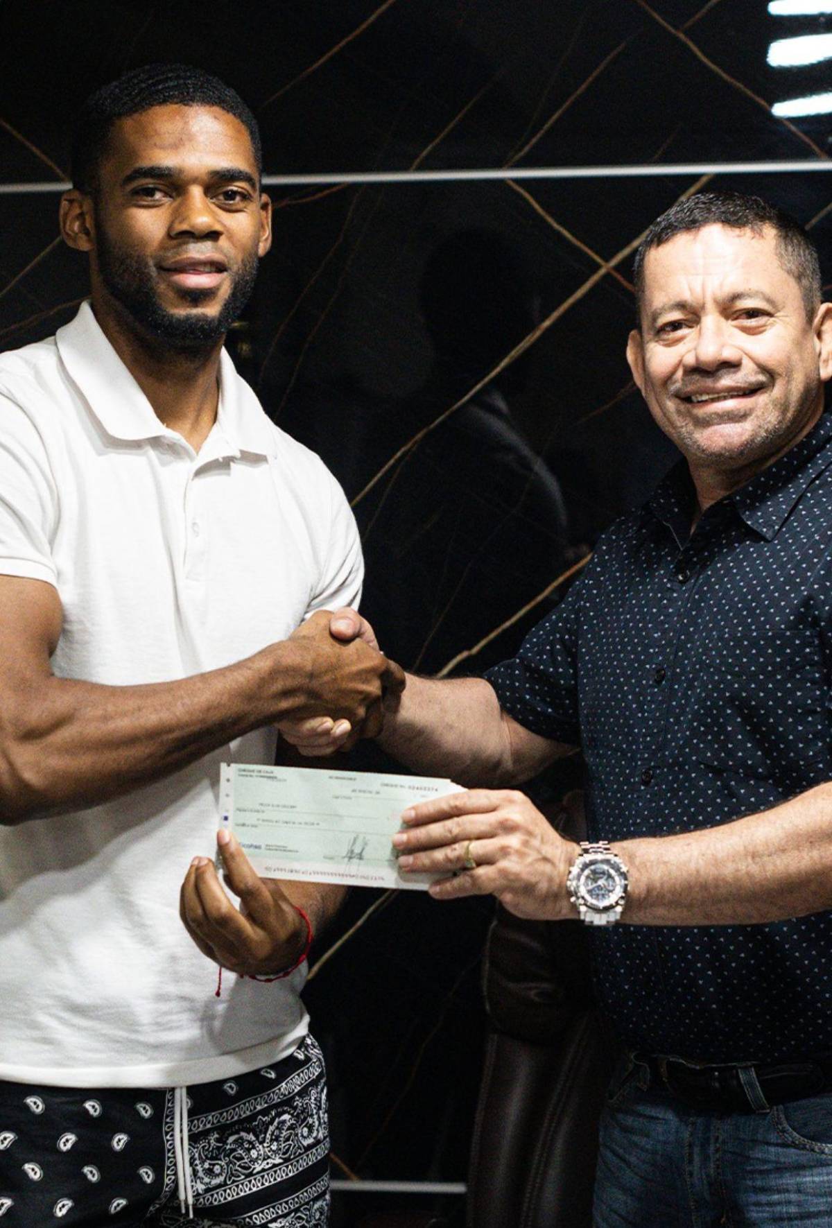 Revolución total: Carlos Eduardo Espina ya registra grandes cambios con Victoria